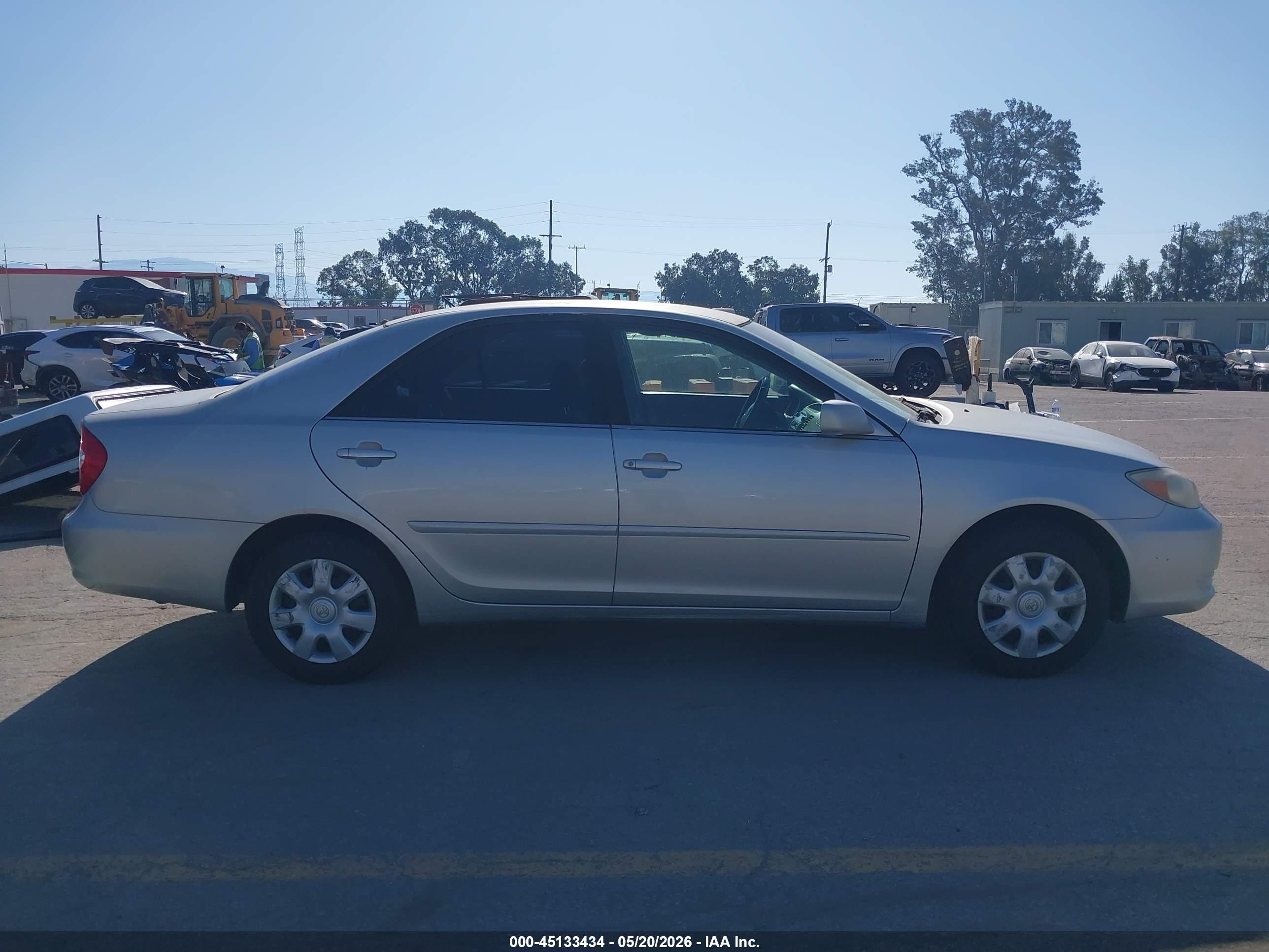 2003 Toyota Camry Le Silver vin: 4T1BE32K83U176703
