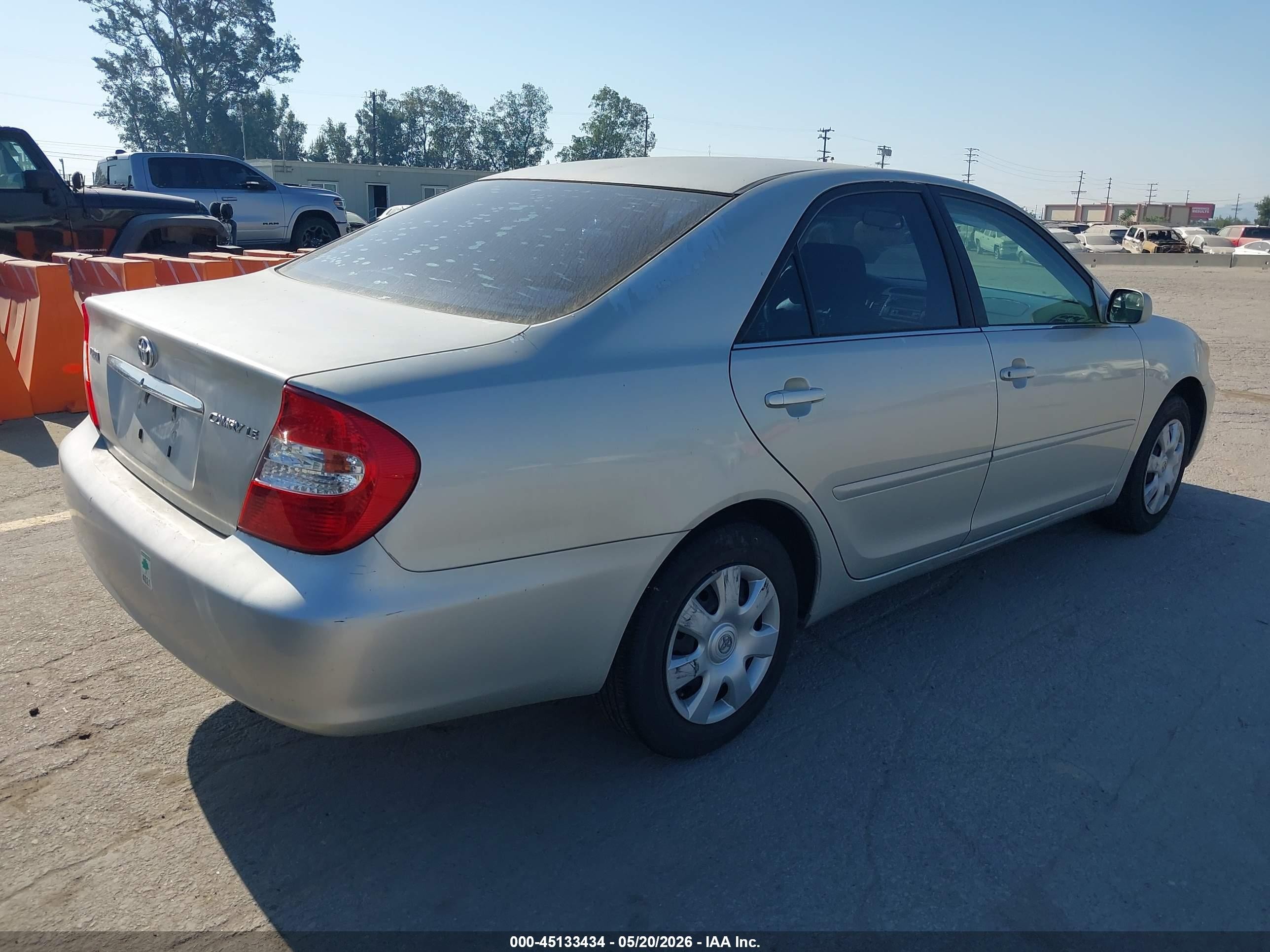 2003 Toyota Camry Le Silver vin: 4T1BE32K83U176703