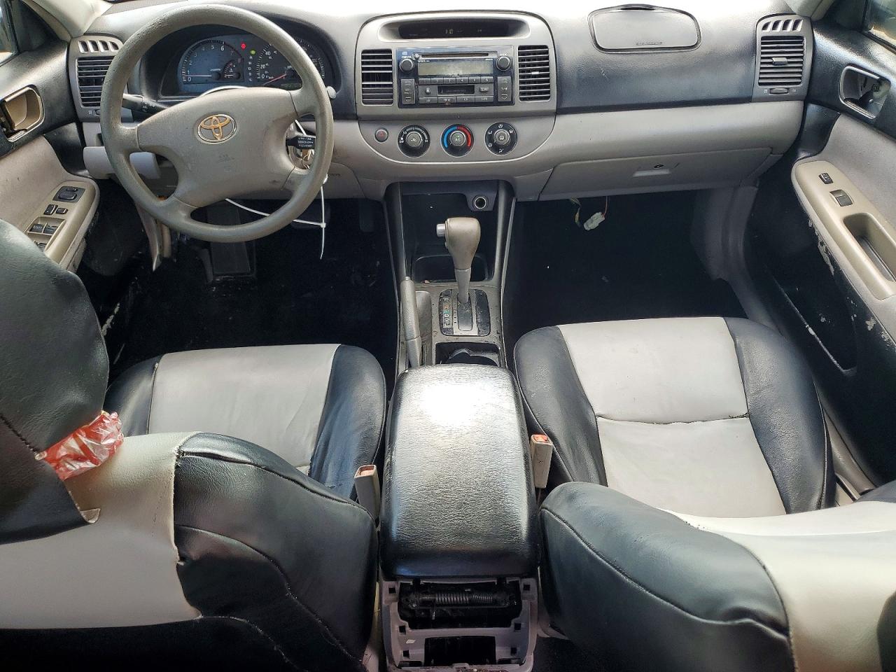 2003 Toyota Camry Le Blue vin: 4T1BE32K83U208890