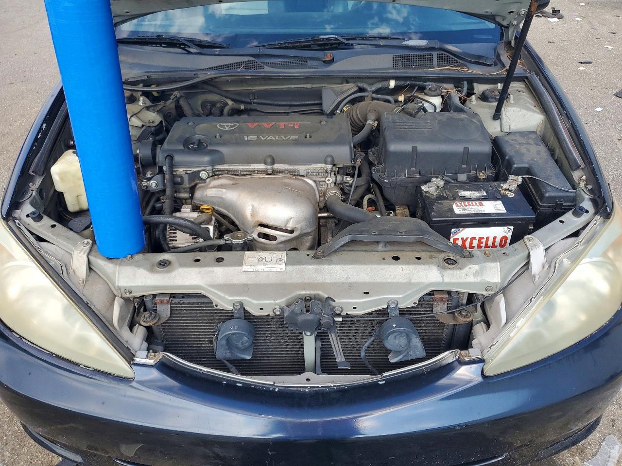 2003 Toyota Camry Le Blue vin: 4T1BE32K83U208890