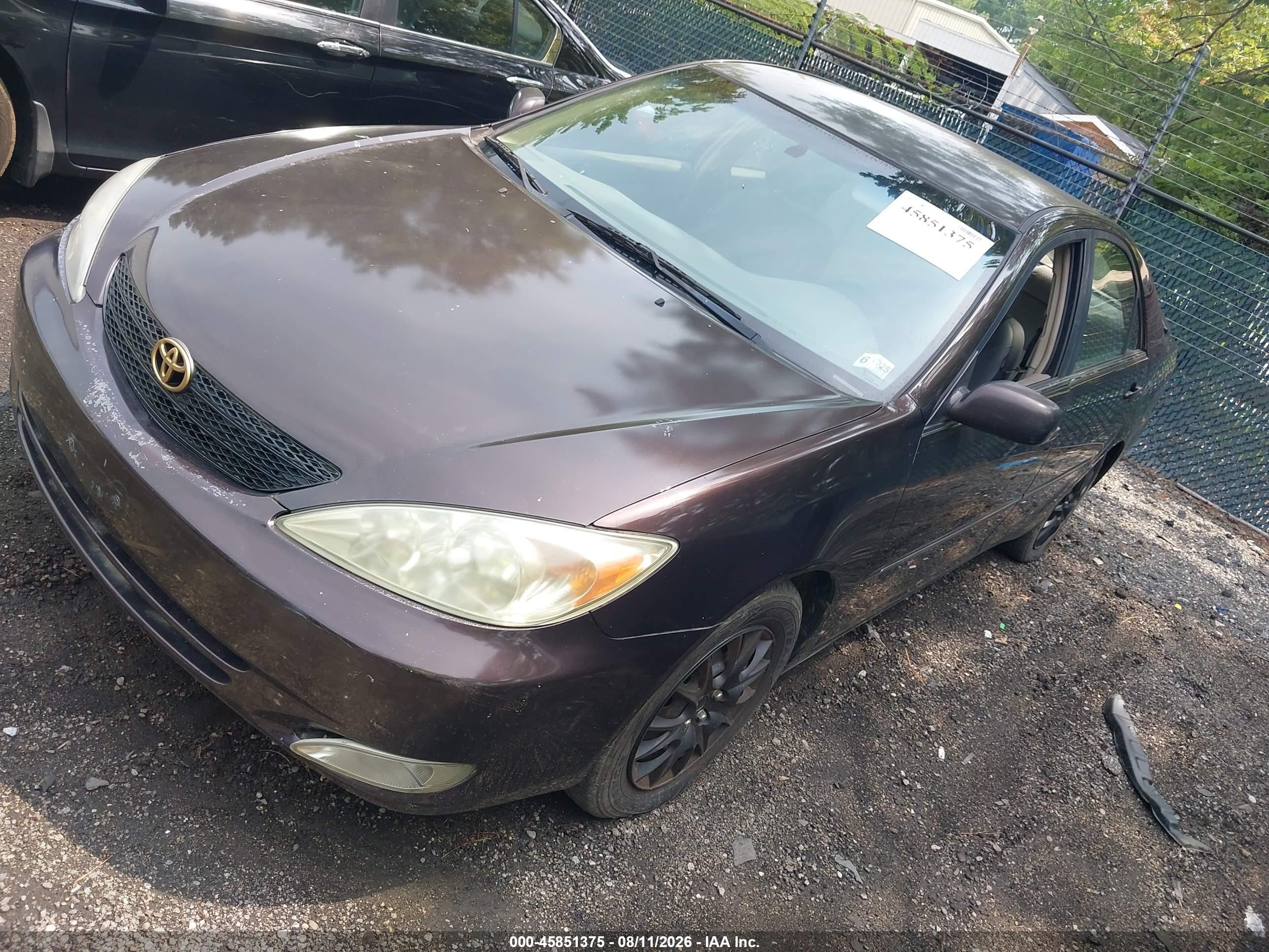 2003 Toyota Camry Xle Maroon vin: 4T1BE32K83U652626
