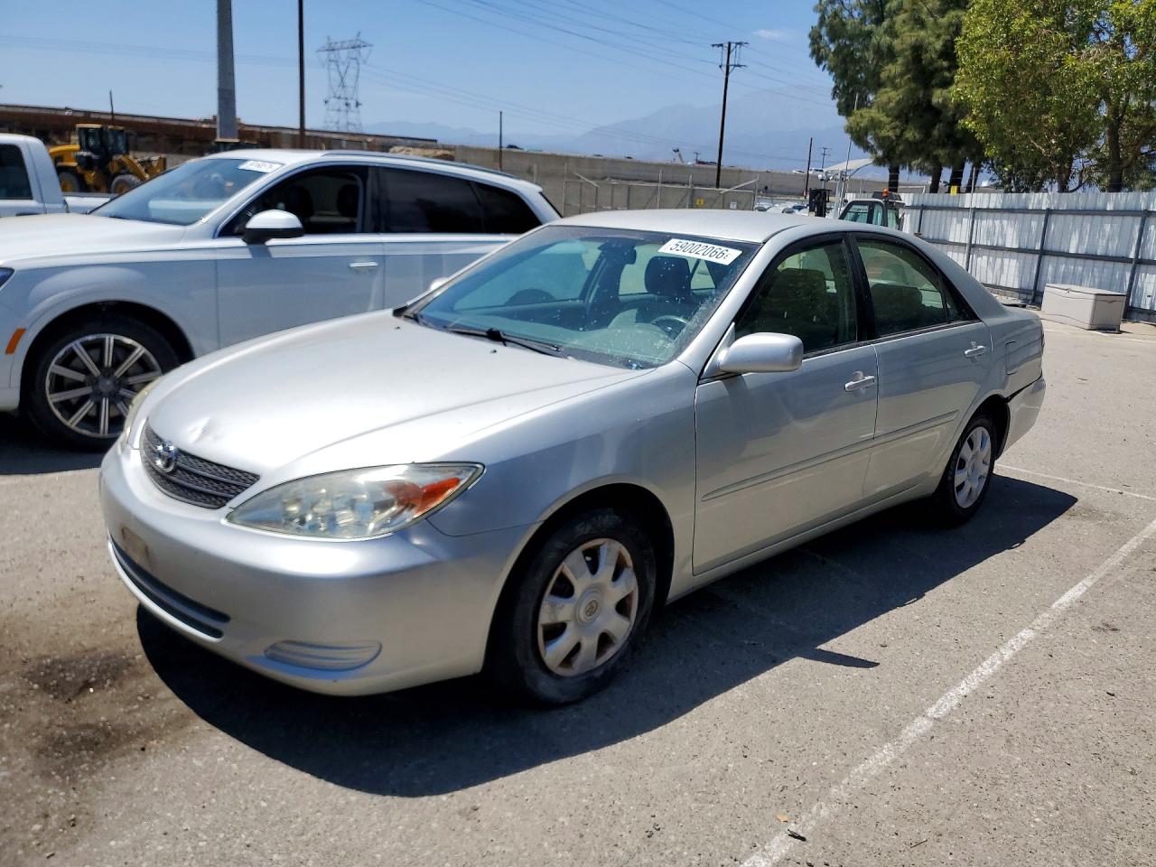 2003 Toyota Camry Le Silver vin: 4T1BE32K83U710346