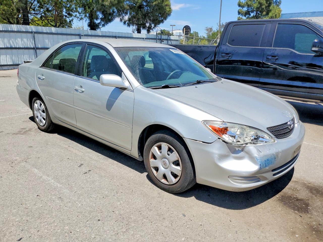 2003 Toyota Camry Le Silver vin: 4T1BE32K83U710346