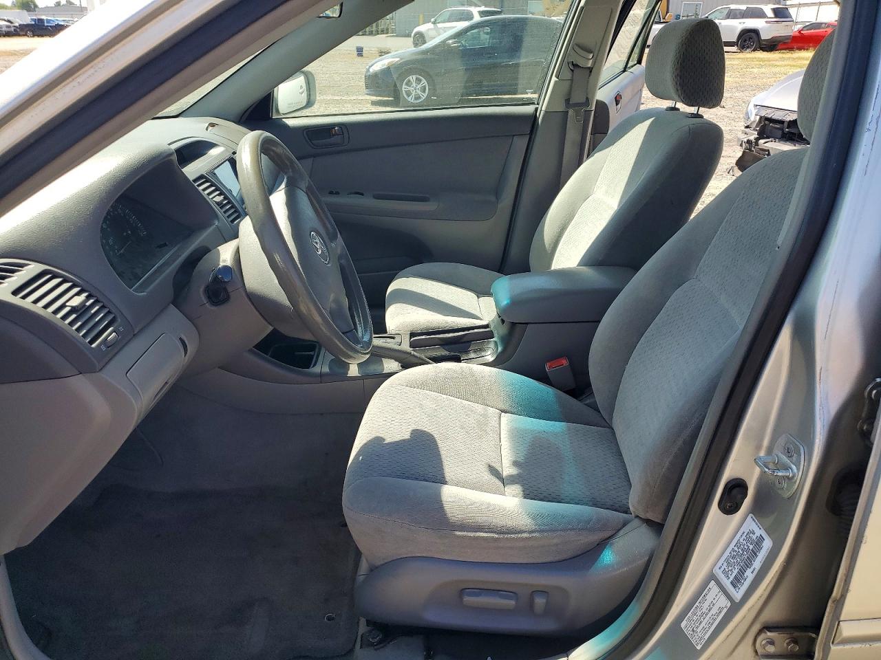 2003 Toyota Camry Le Серебряный vin: 4T1BE32K83U732069