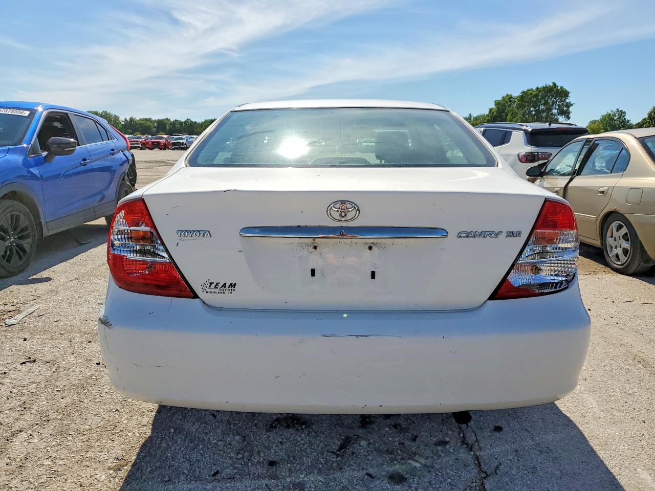 2004 Toyota Camry Xle Белый vin: 4T1BE32K84U267083