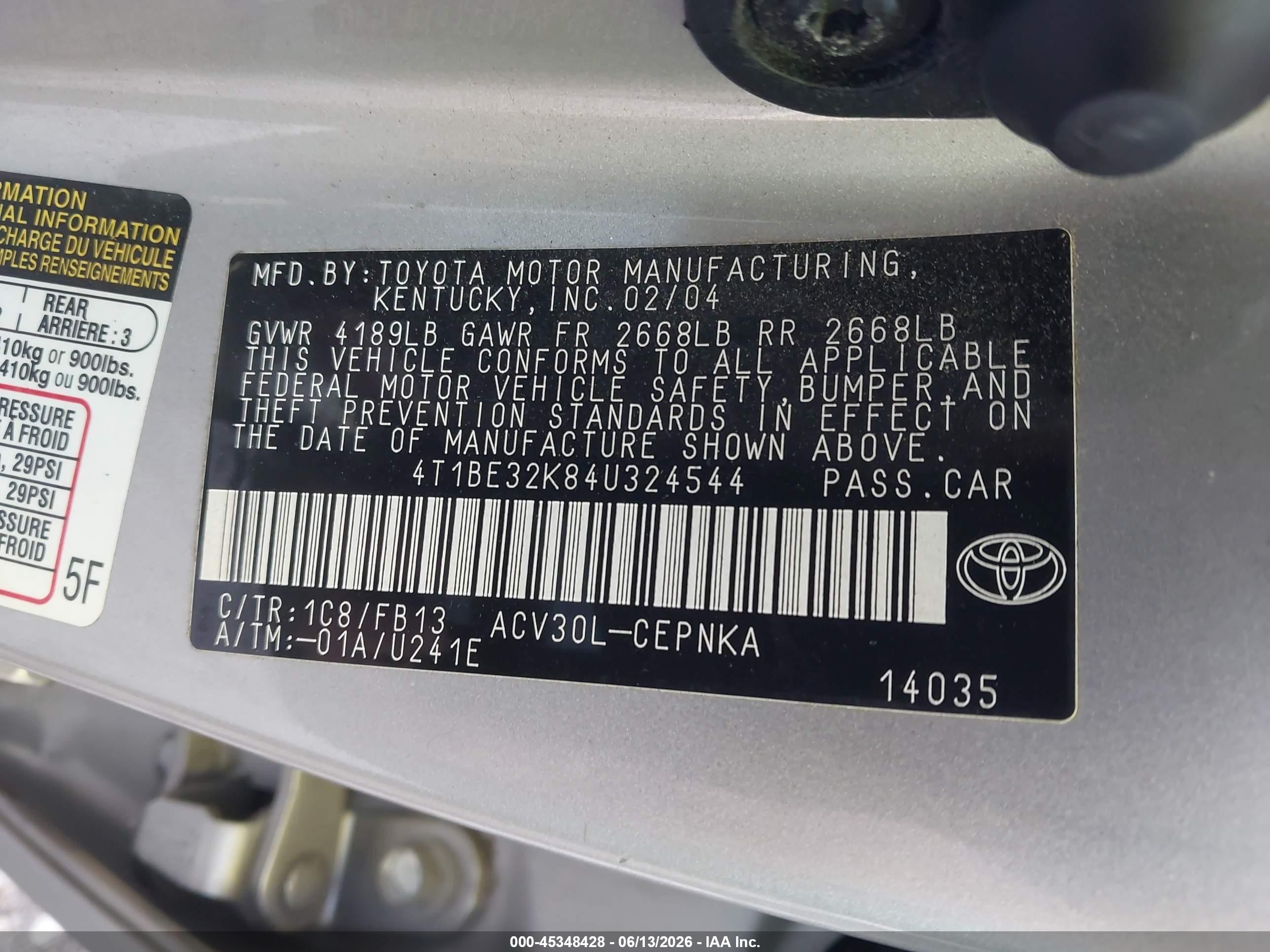 2004 Toyota Camry Le Silver vin: 4T1BE32K84U324544