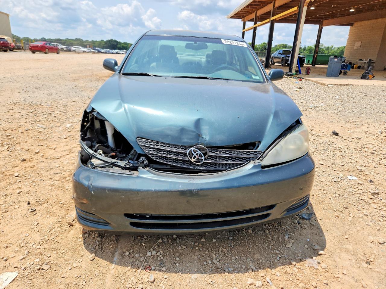 2004 Toyota Camry Le Green vin: 4T1BE32K84U331980