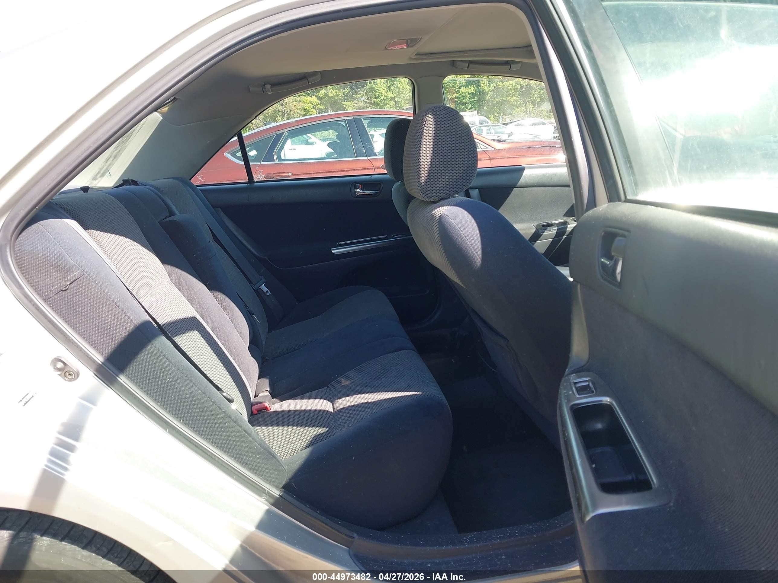 2004 Toyota Camry Se Серебряный vin: 4T1BE32K84U815759