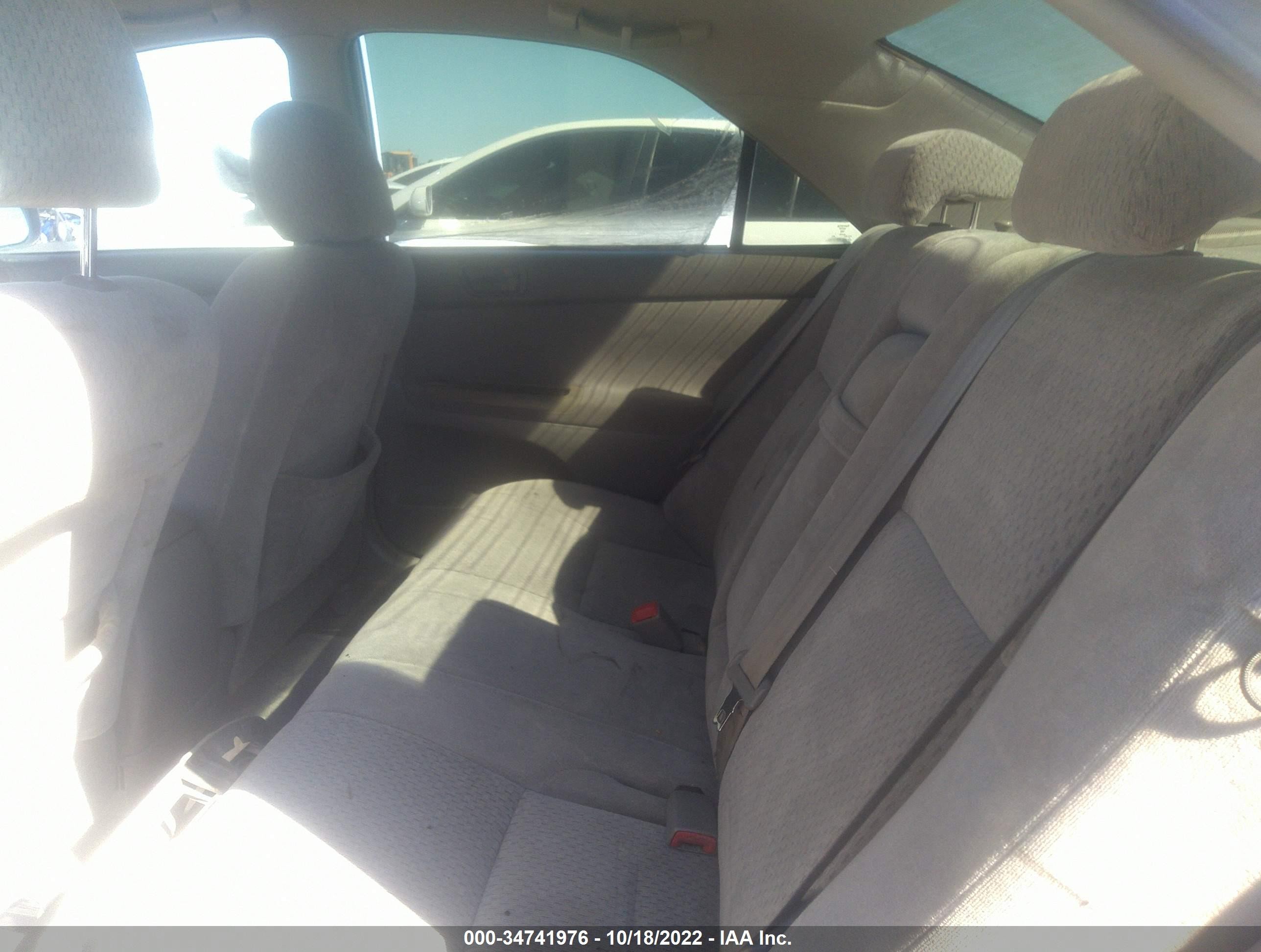 2004 Toyota Camry Le Brown vin: 4T1BE32K84U869451