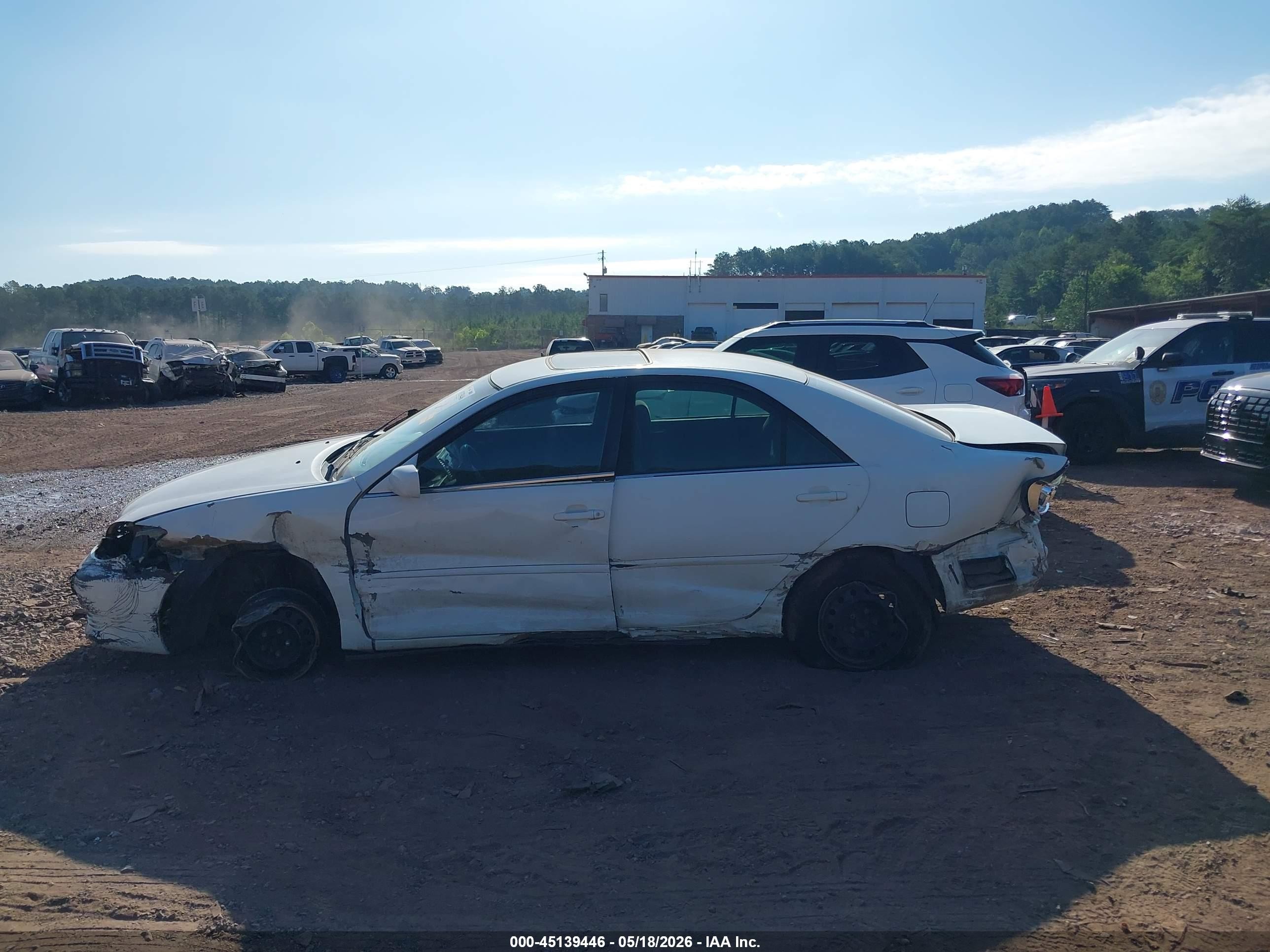 2005 Toyota Camry Le White vin: 4T1BE32K85U013097