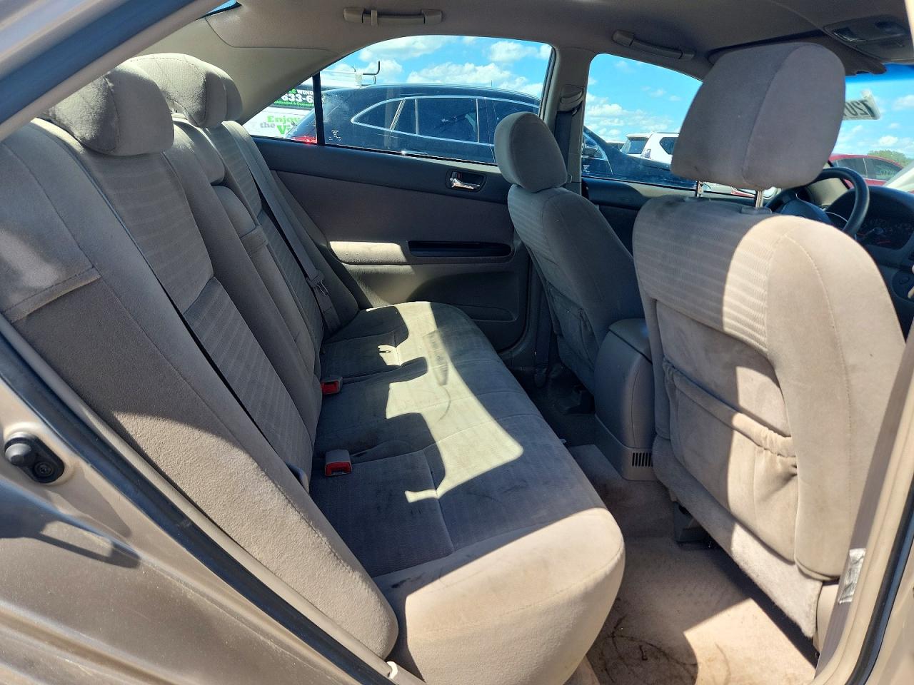 2005 Toyota Camry Le Tan vin: 4T1BE32K85U023452