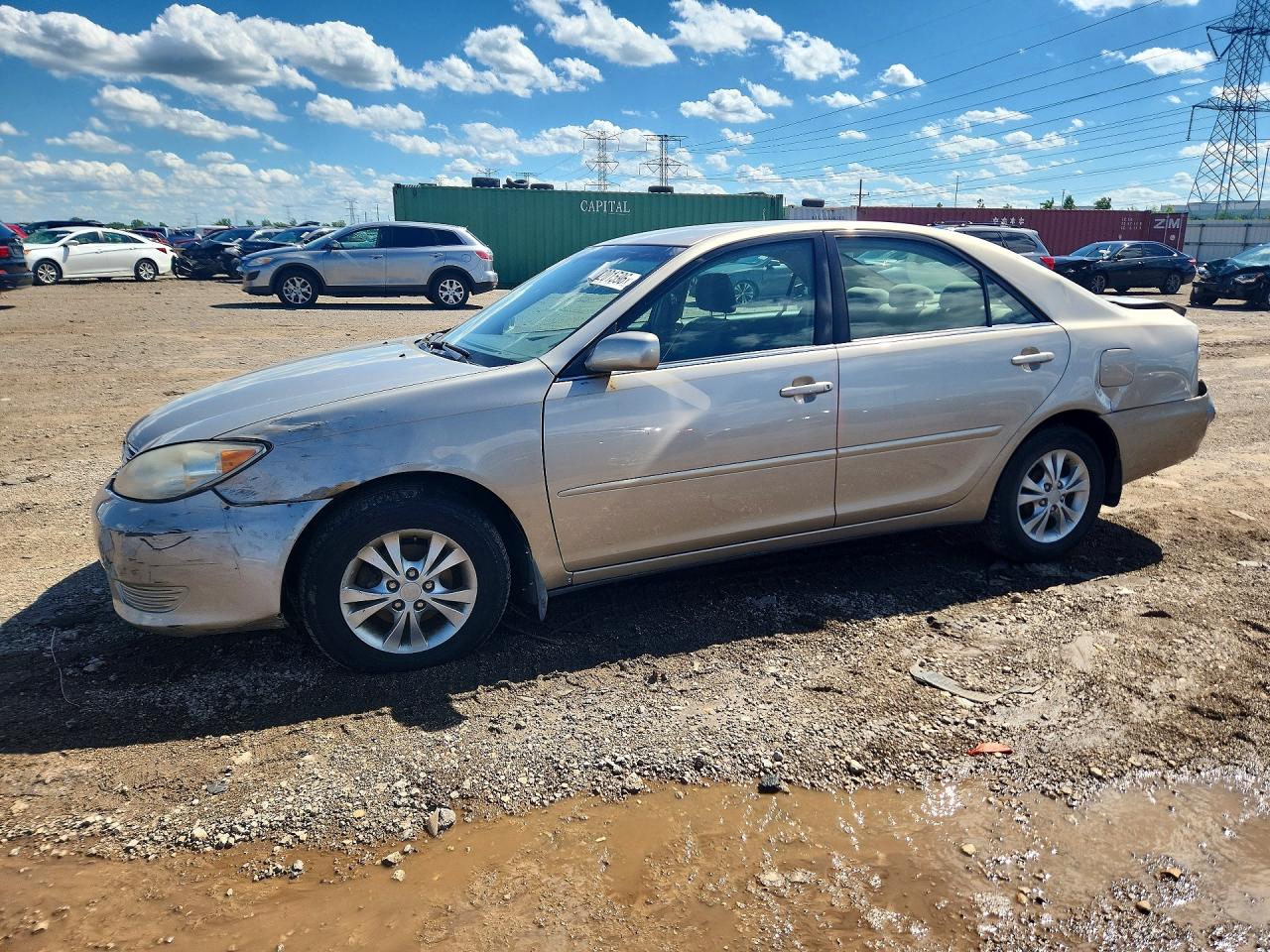 2005 Toyota Camry Le Tan vin: 4T1BE32K85U023452