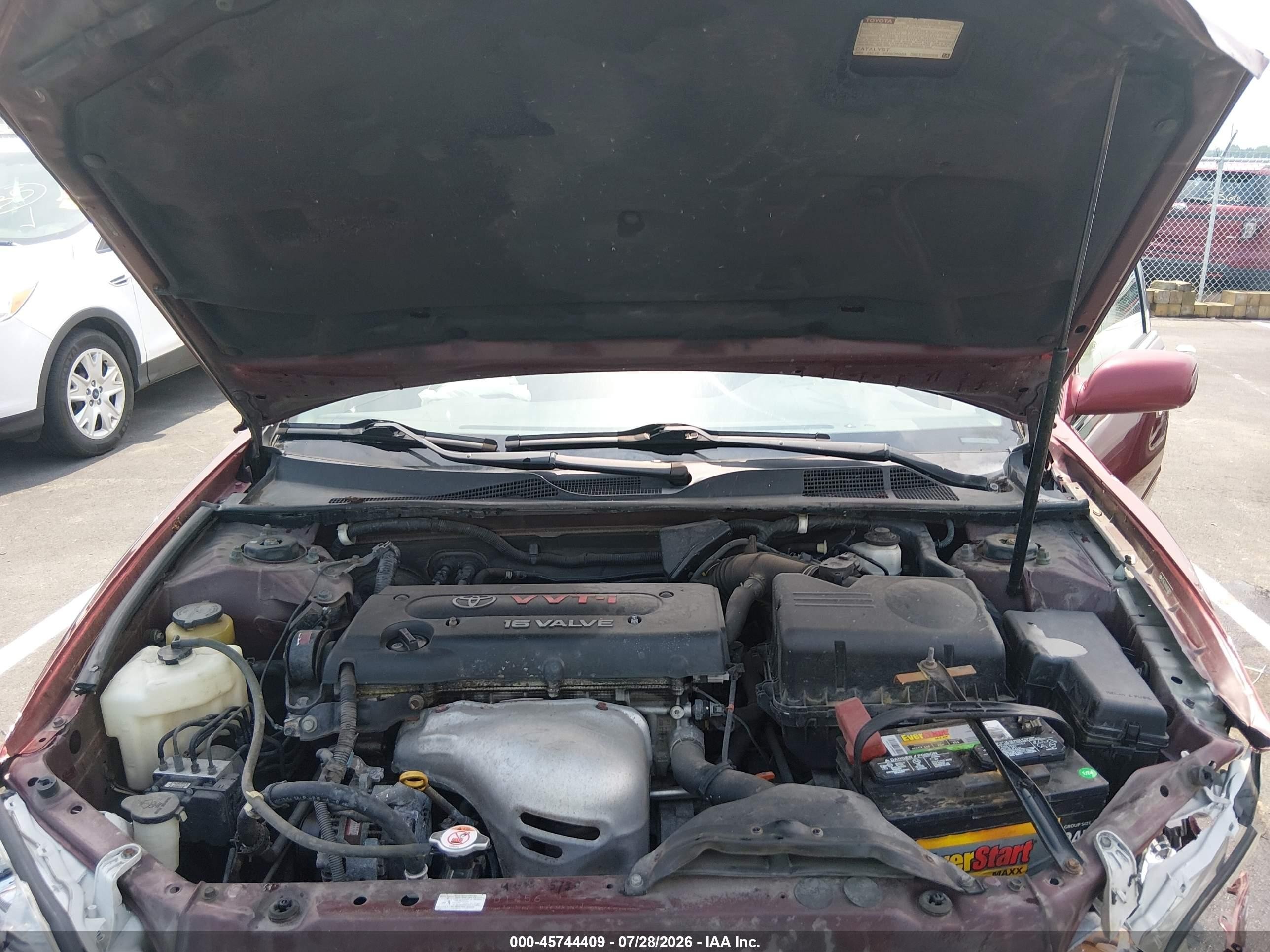 2005 Toyota Camry Le Red vin: 4T1BE32K85U053681