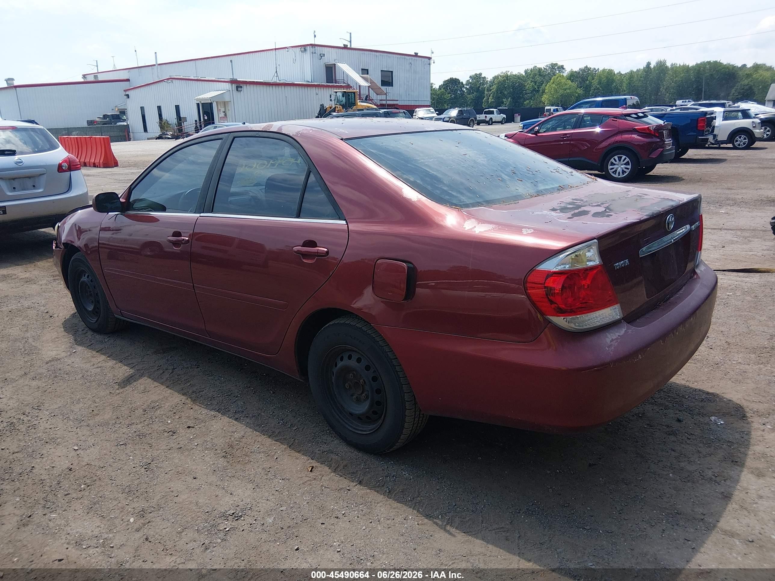 2005 Toyota Camry Le Burgundy vin: 4T1BE32K85U056368