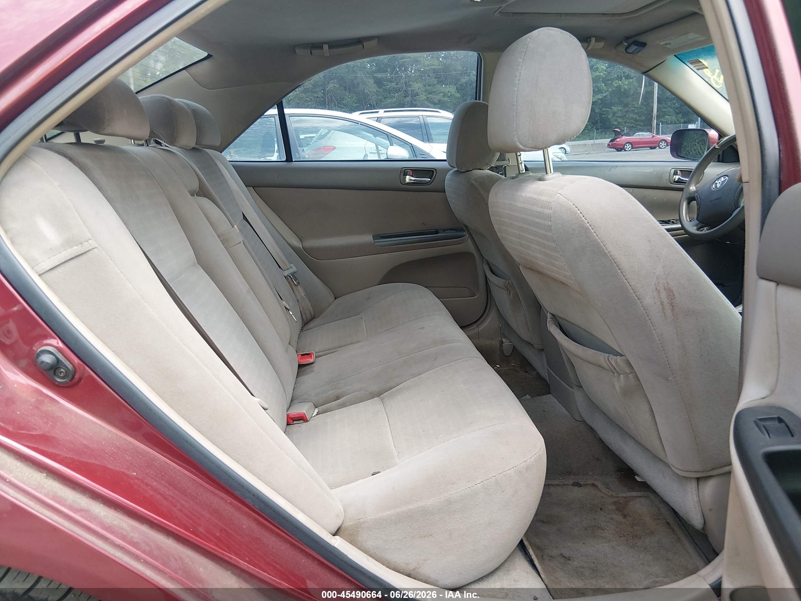 2005 Toyota Camry Le Burgundy vin: 4T1BE32K85U056368