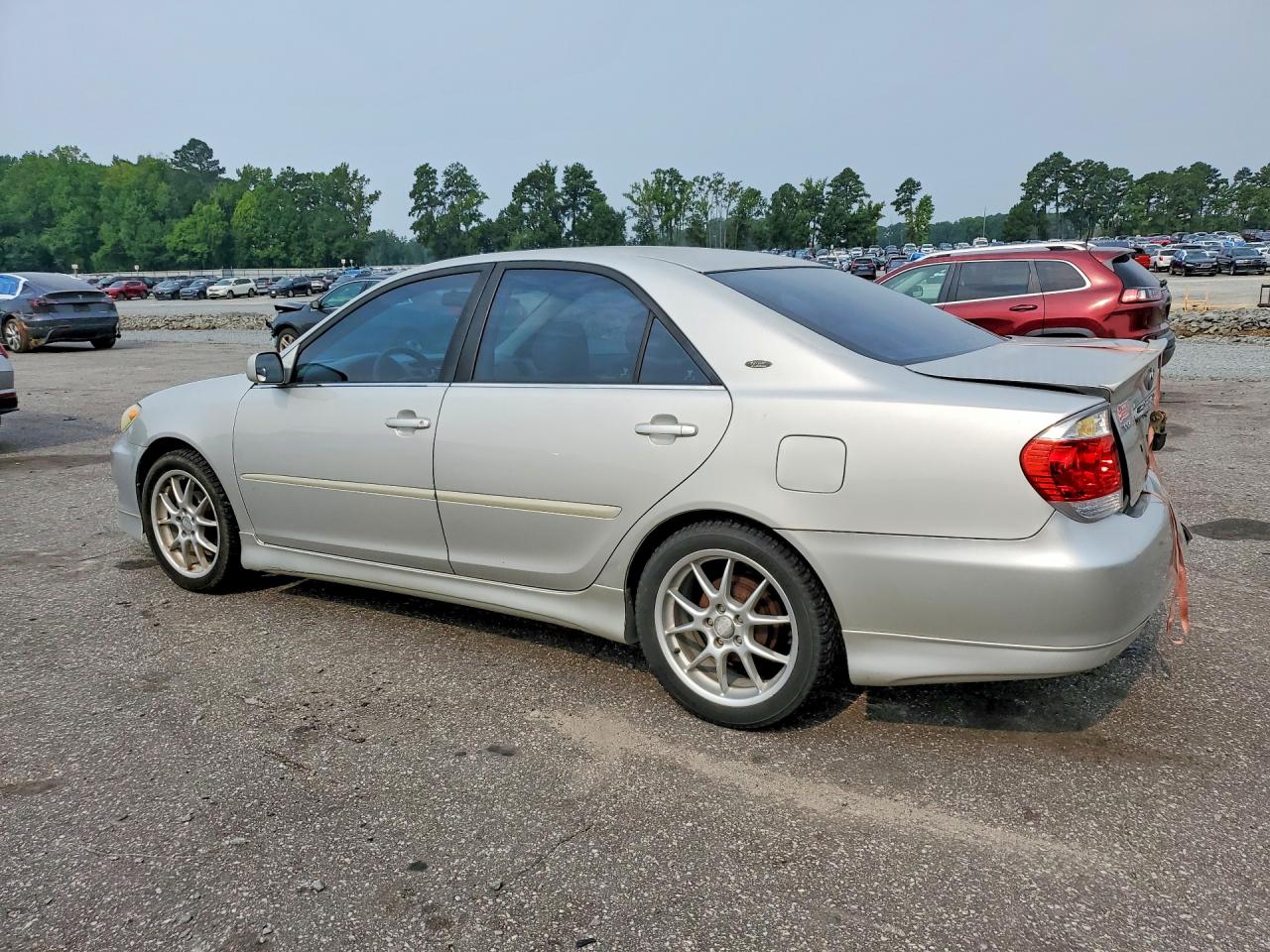 2005 Toyota Camry Le Silver vin: 4T1BE32K85U068102