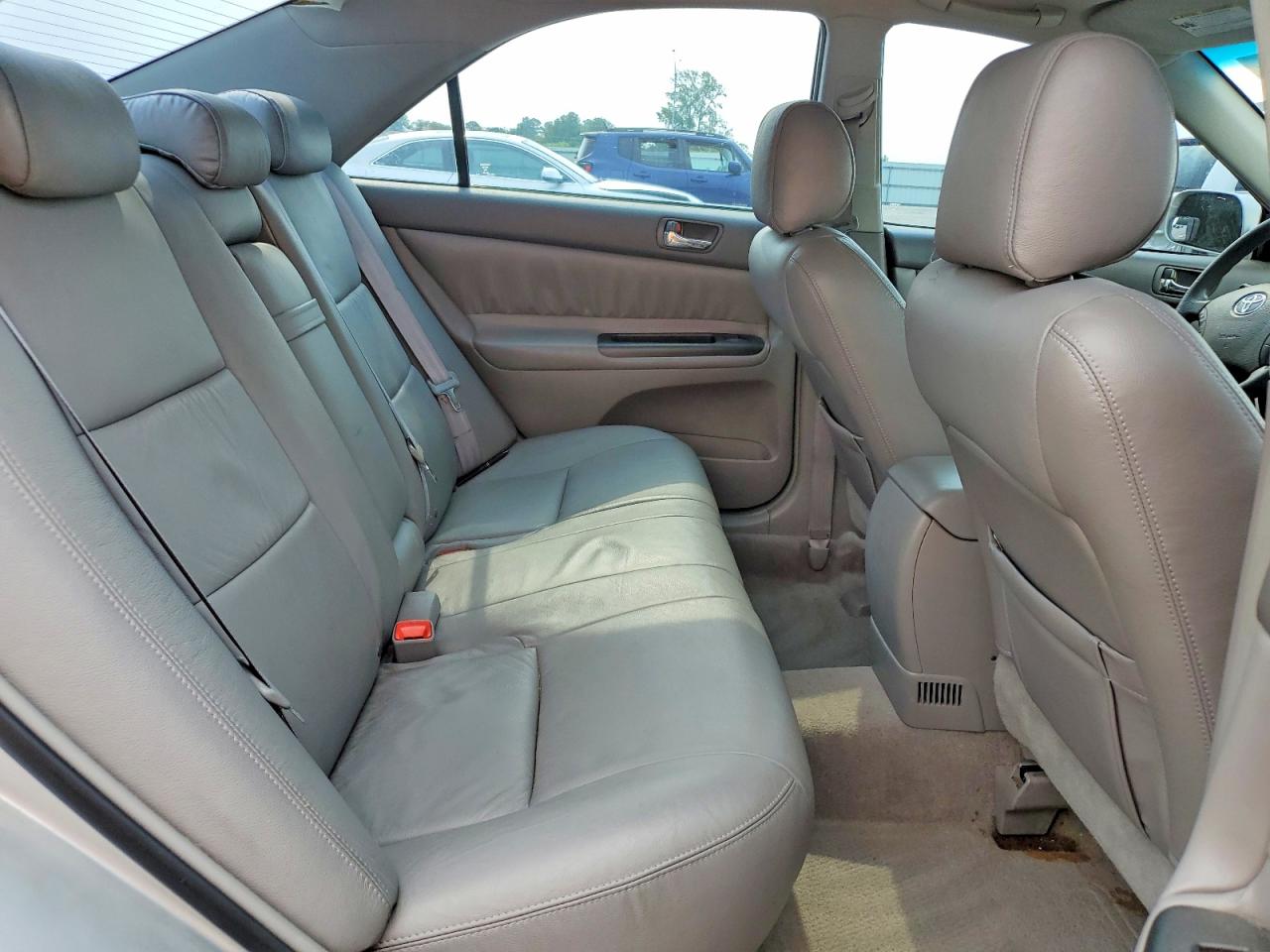 2005 Toyota Camry Le Silver vin: 4T1BE32K85U068102