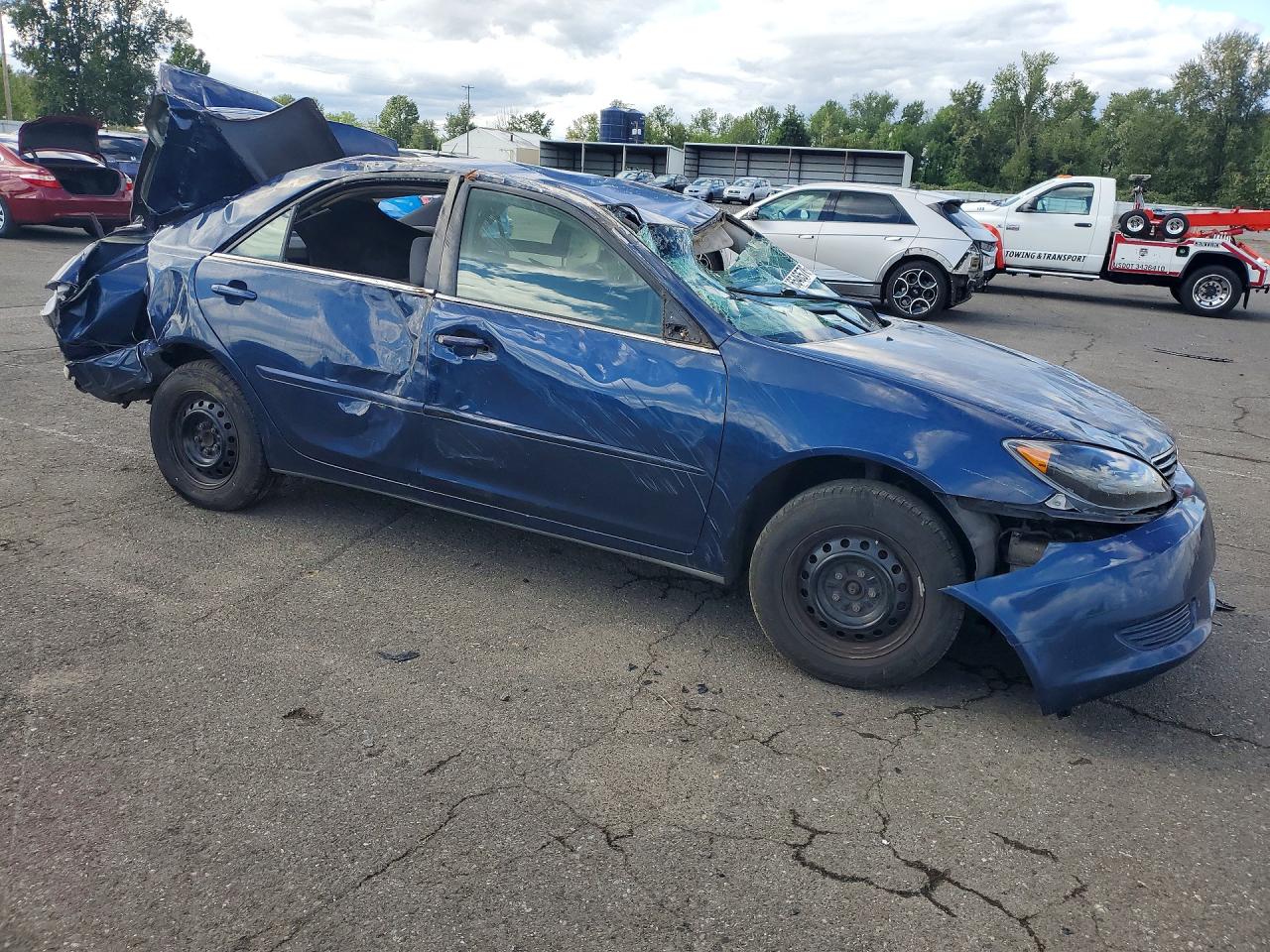 2005 Toyota Camry Le Синий vin: 4T1BE32K85U073297