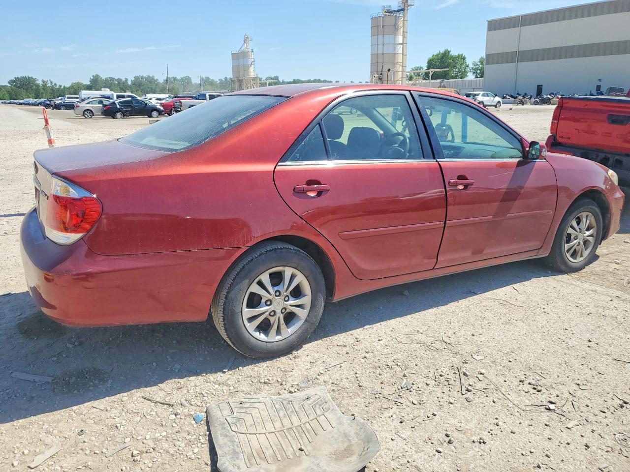 2005 Toyota Camry Le Бордовый vin: 4T1BE32K85U080797