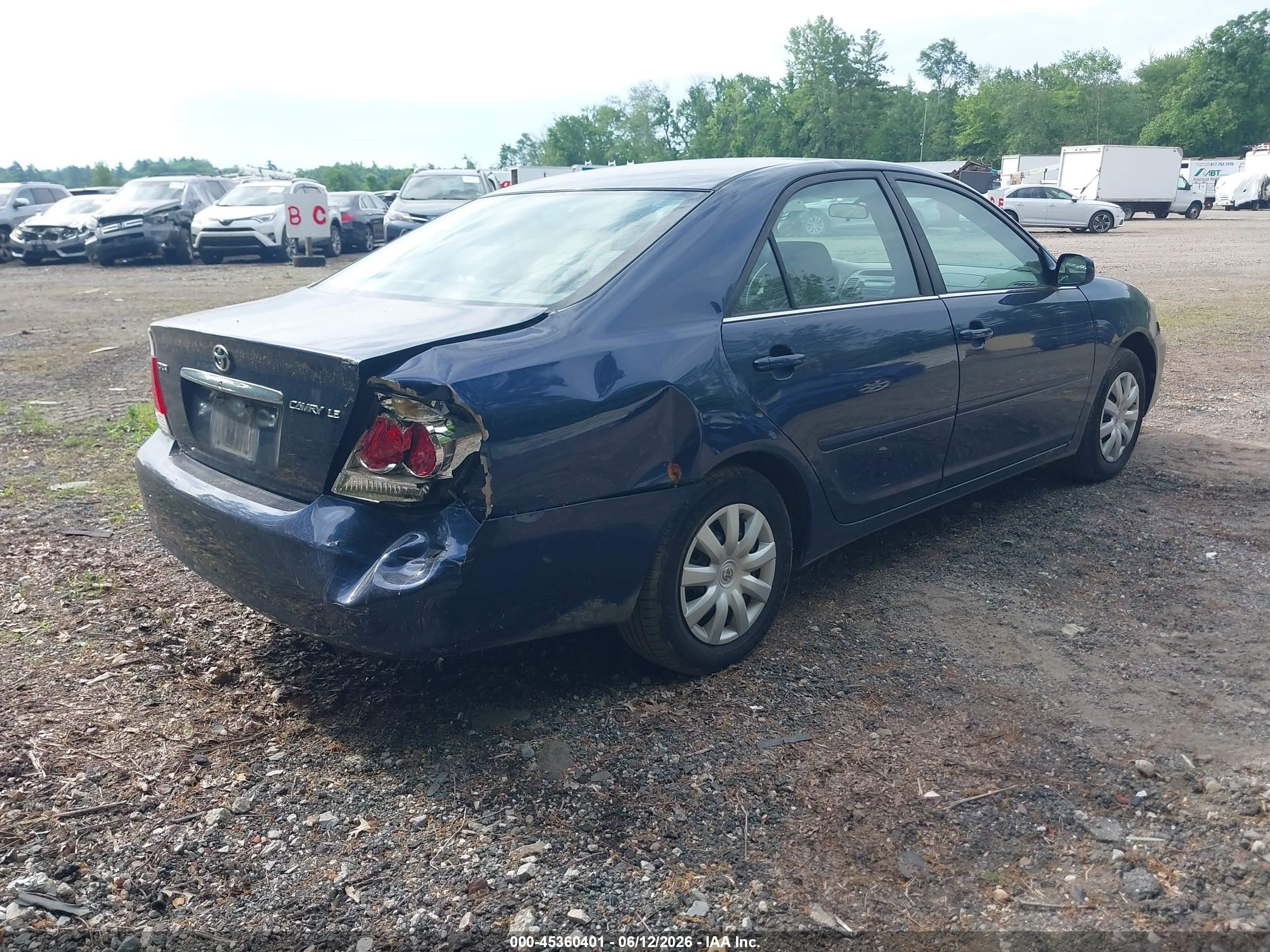 2005 Toyota Camry Le Синий vin: 4T1BE32K85U092304