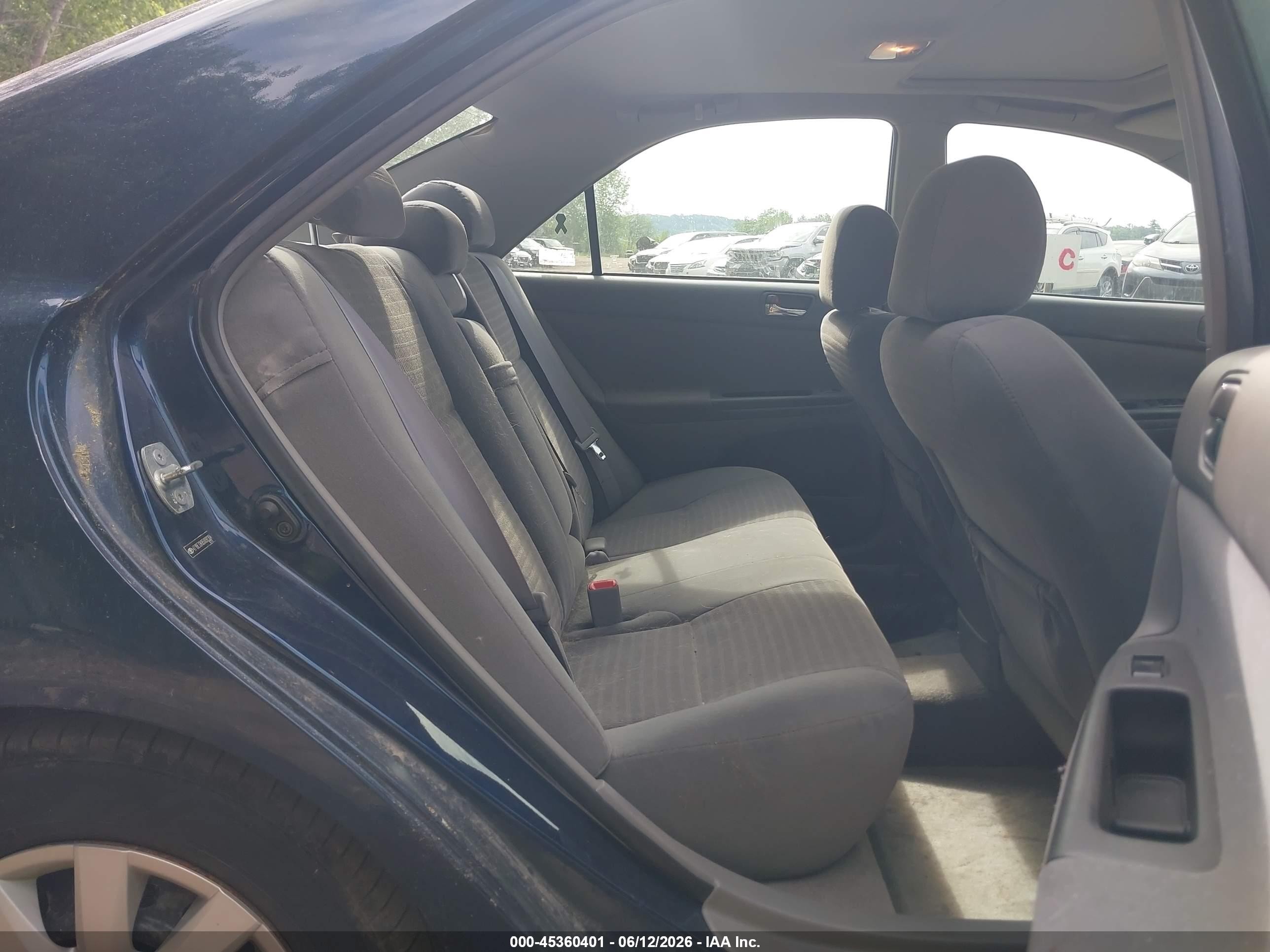 2005 Toyota Camry Le Синий vin: 4T1BE32K85U092304
