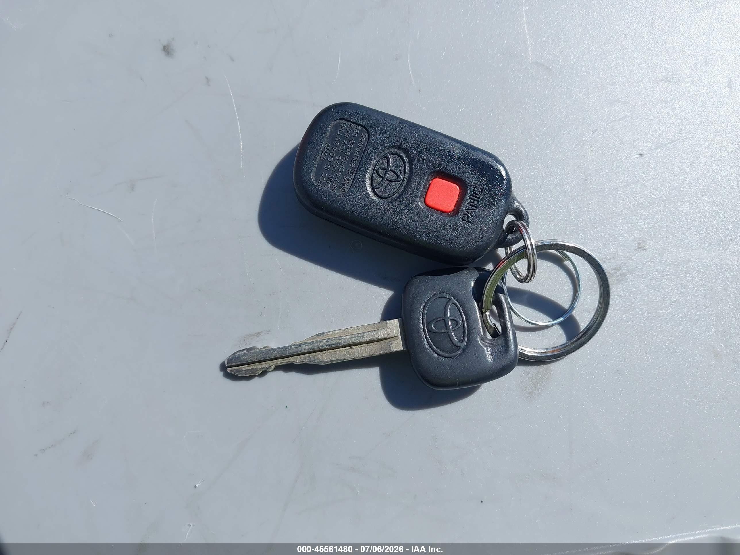 2005 Toyota Camry Le Blue vin: 4T1BE32K85U381344