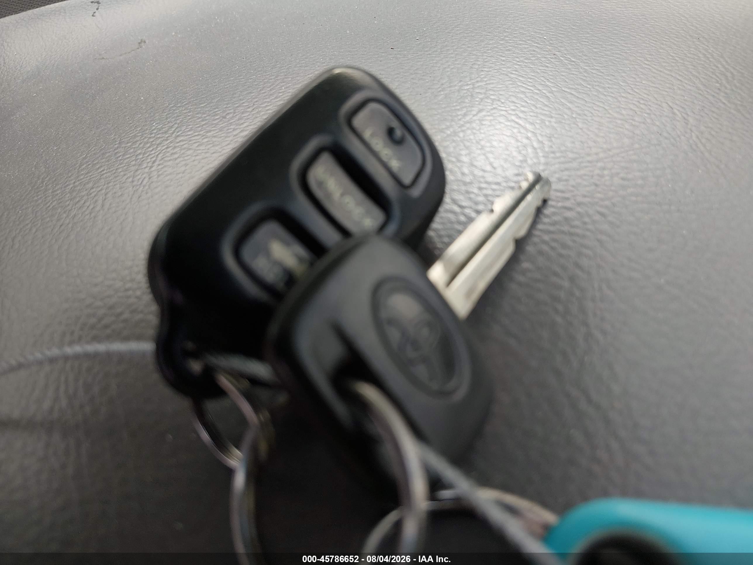 2005 Toyota Camry Le Серый vin: 4T1BE32K85U506438
