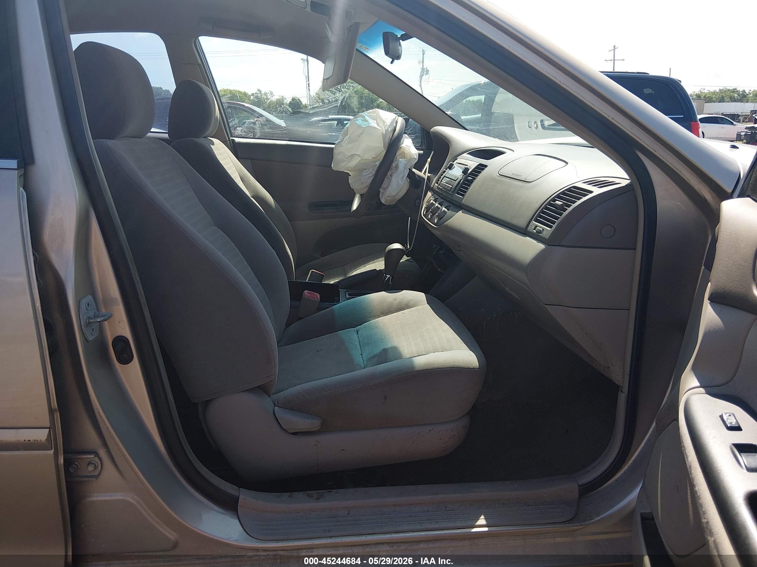 2005 Toyota Camry Std Beige vin: 4T1BE32K85U514684