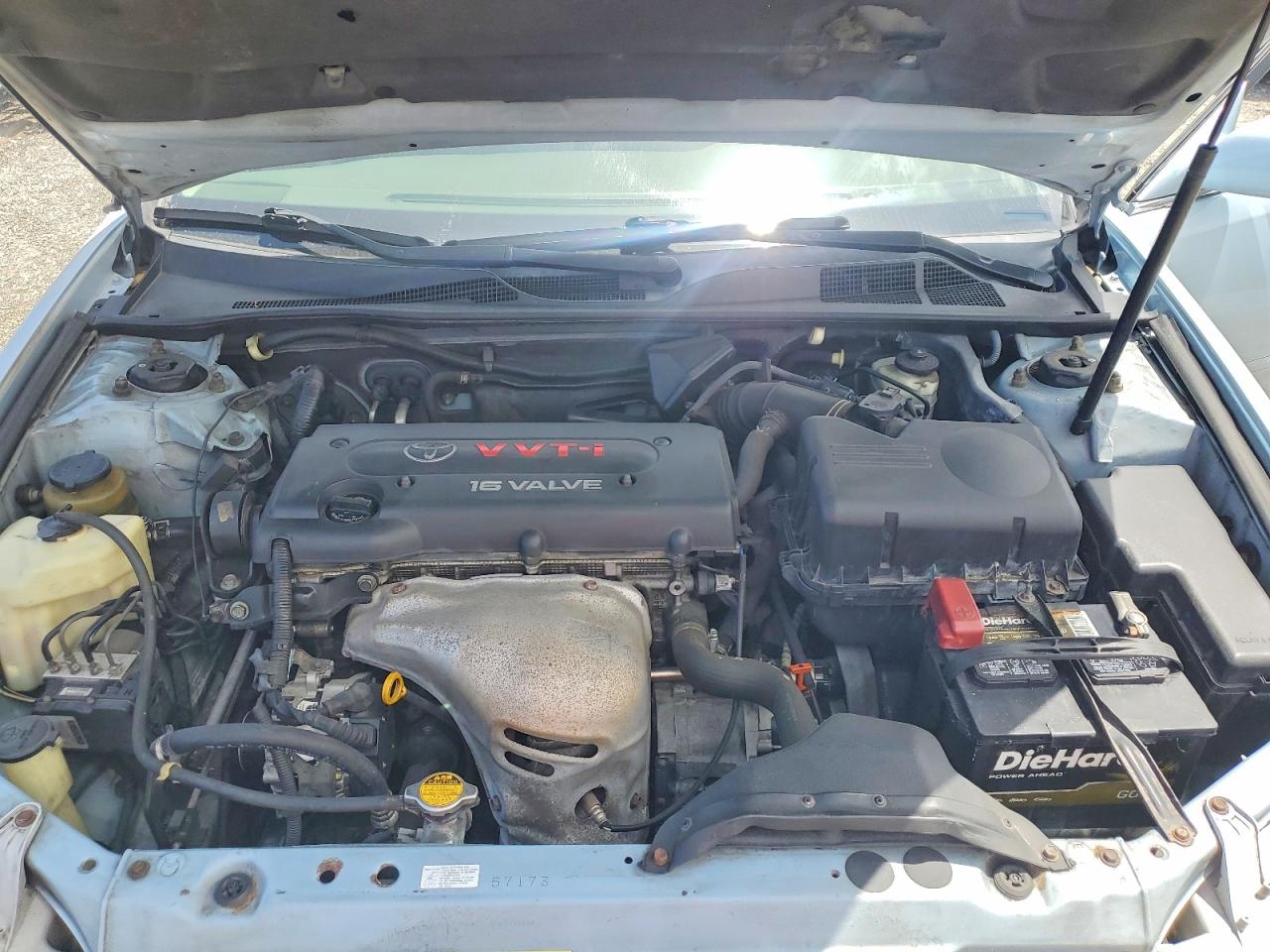 2005 Toyota Camry Le Turquoise vin: 4T1BE32K85U516418
