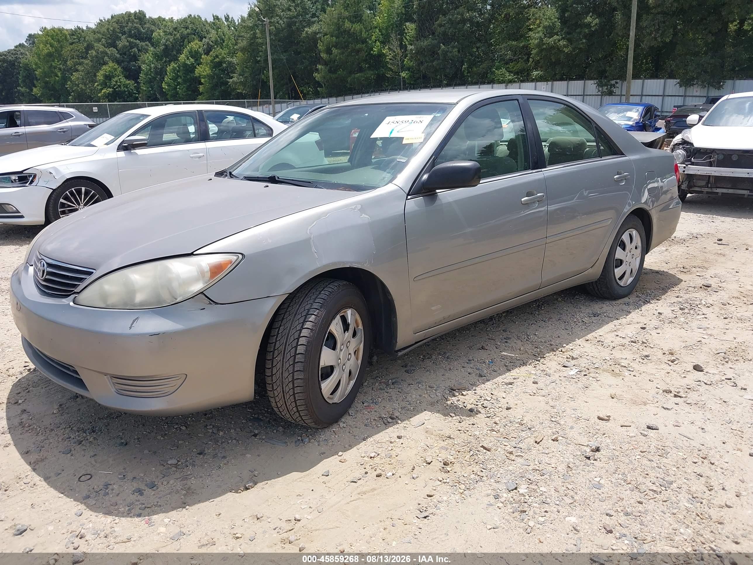 2005 Toyota Camry Le Beige vin: 4T1BE32K85U517715