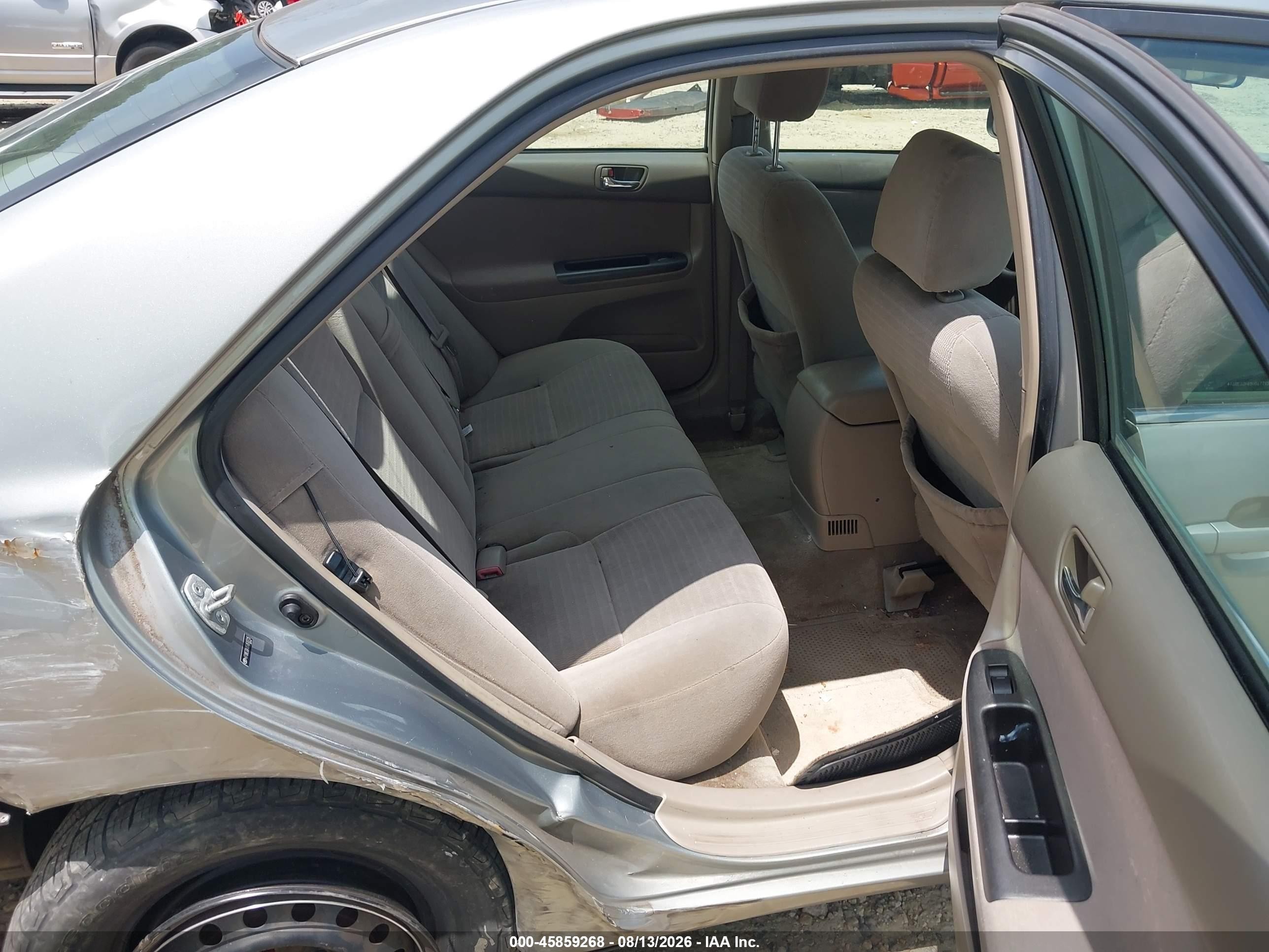 2005 Toyota Camry Le Beige vin: 4T1BE32K85U517715