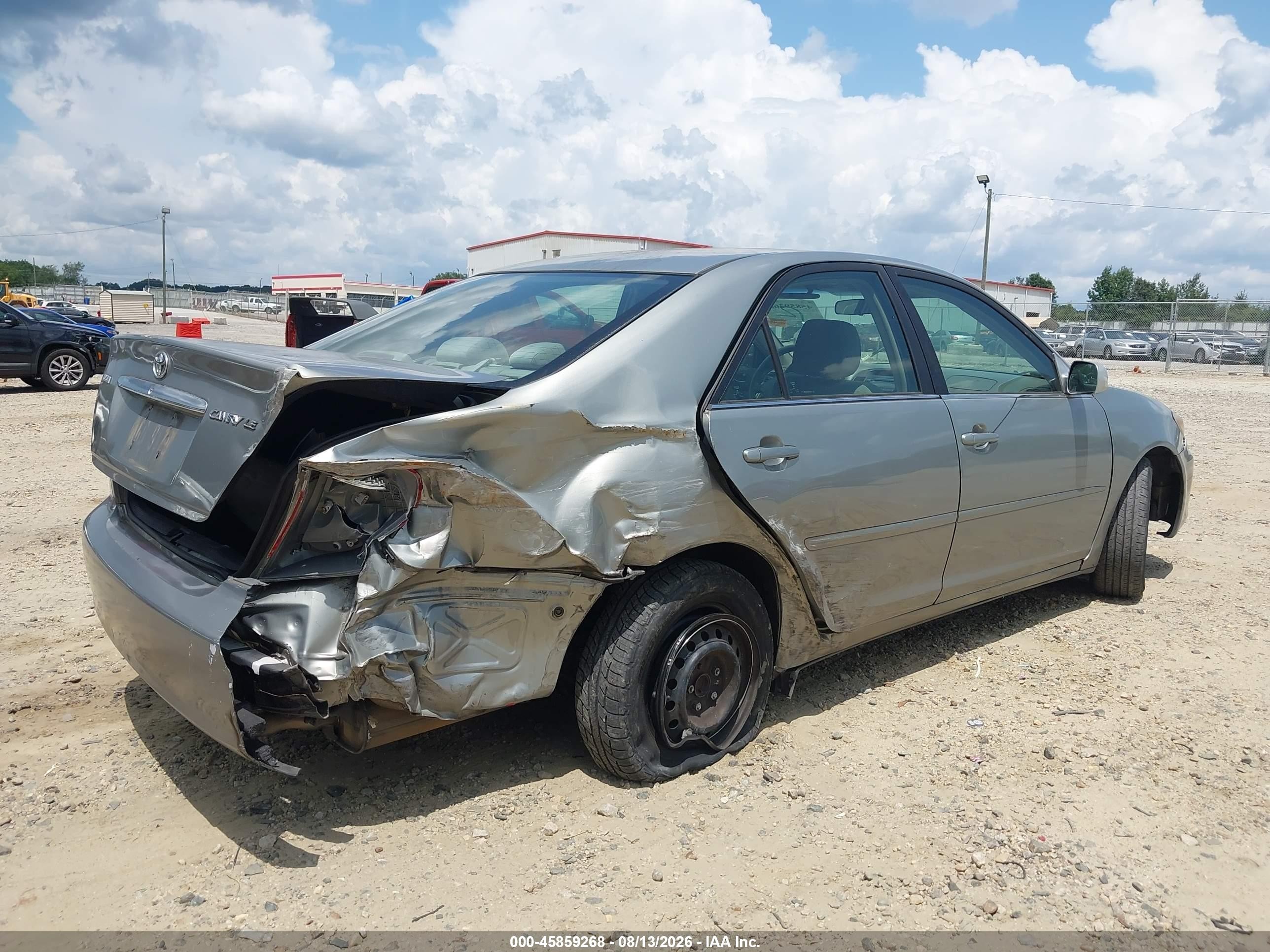 2005 Toyota Camry Le Beige vin: 4T1BE32K85U517715