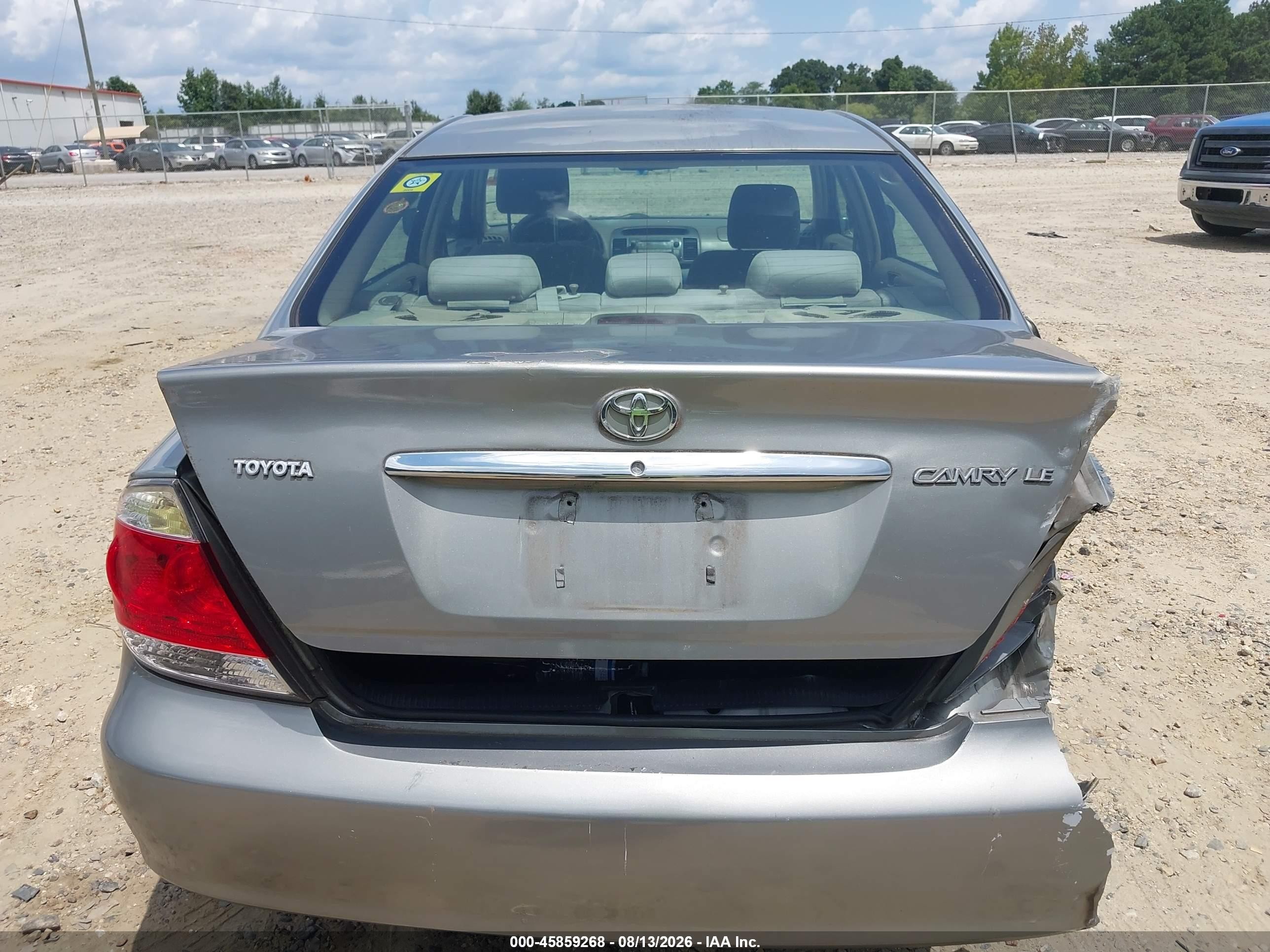2005 Toyota Camry Le Beige vin: 4T1BE32K85U517715
