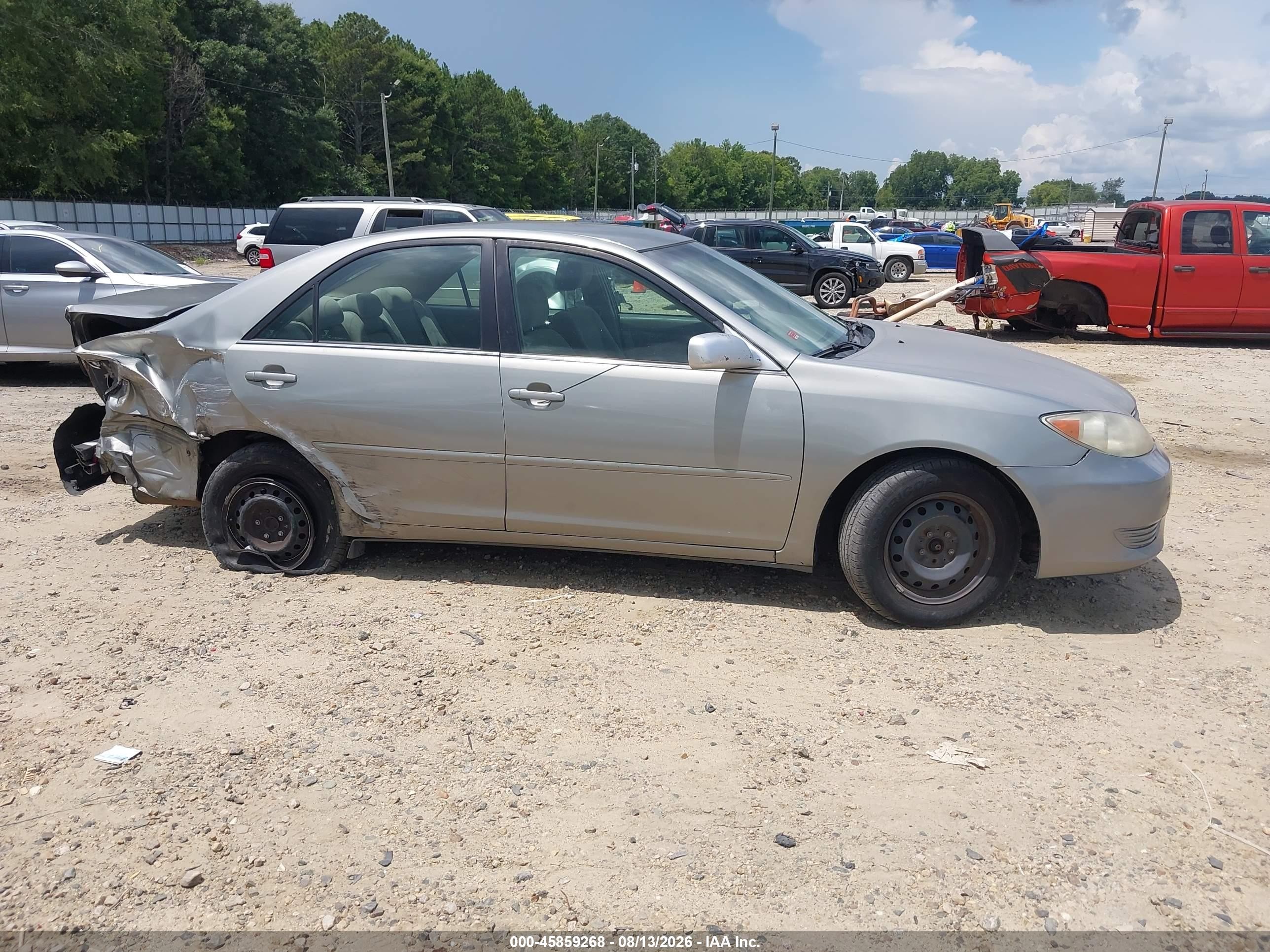 2005 Toyota Camry Le Beige vin: 4T1BE32K85U517715