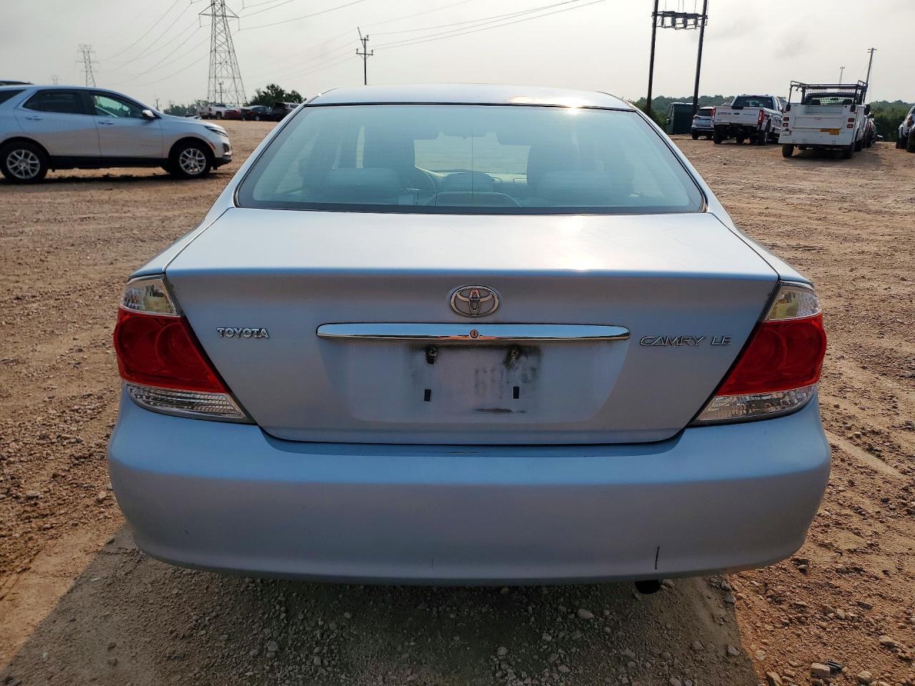 2005 Toyota Camry Le Blue vin: 4T1BE32K85U543490