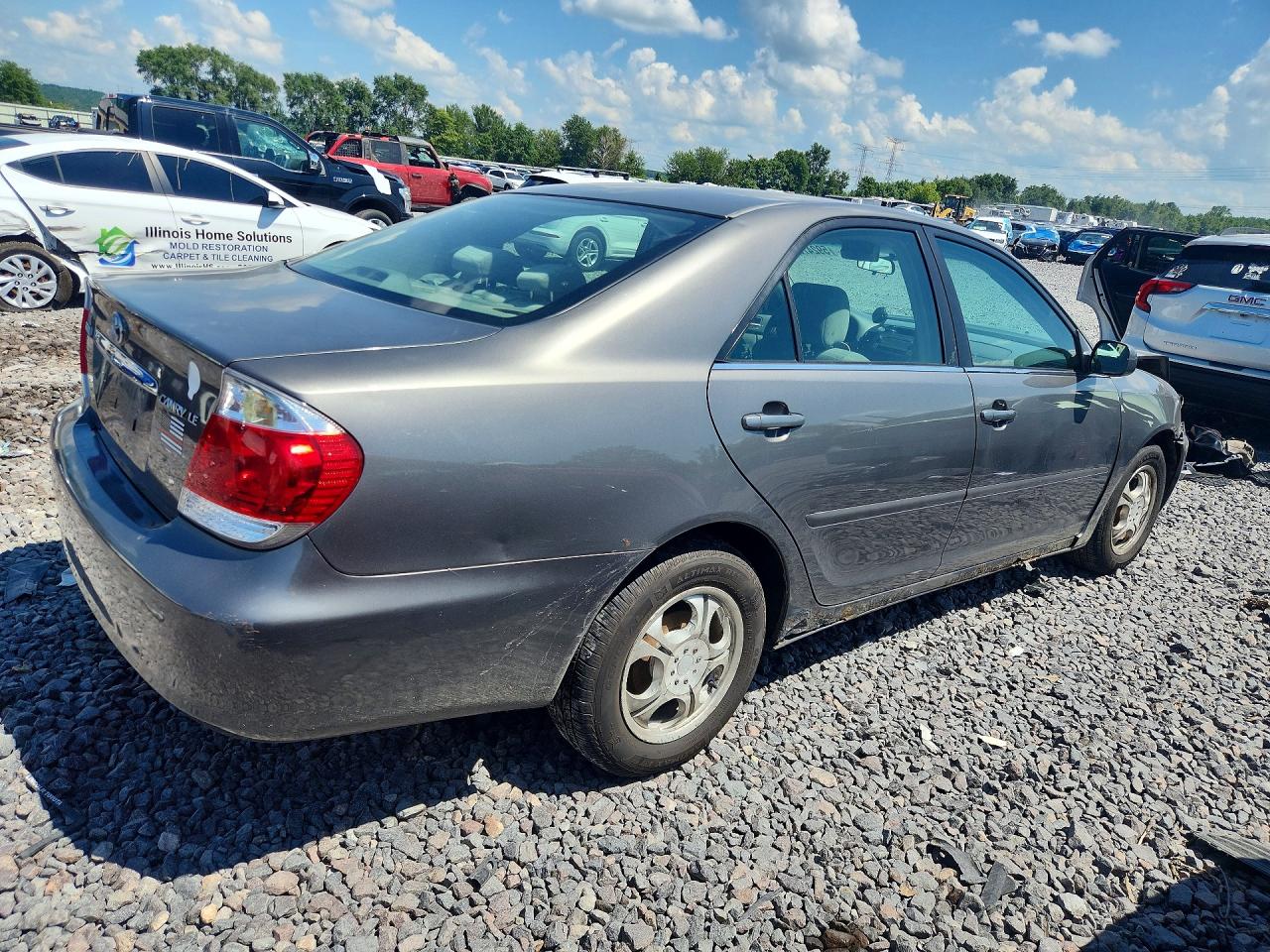 2005 Toyota Camry Le Gray vin: 4T1BE32K85U554439
