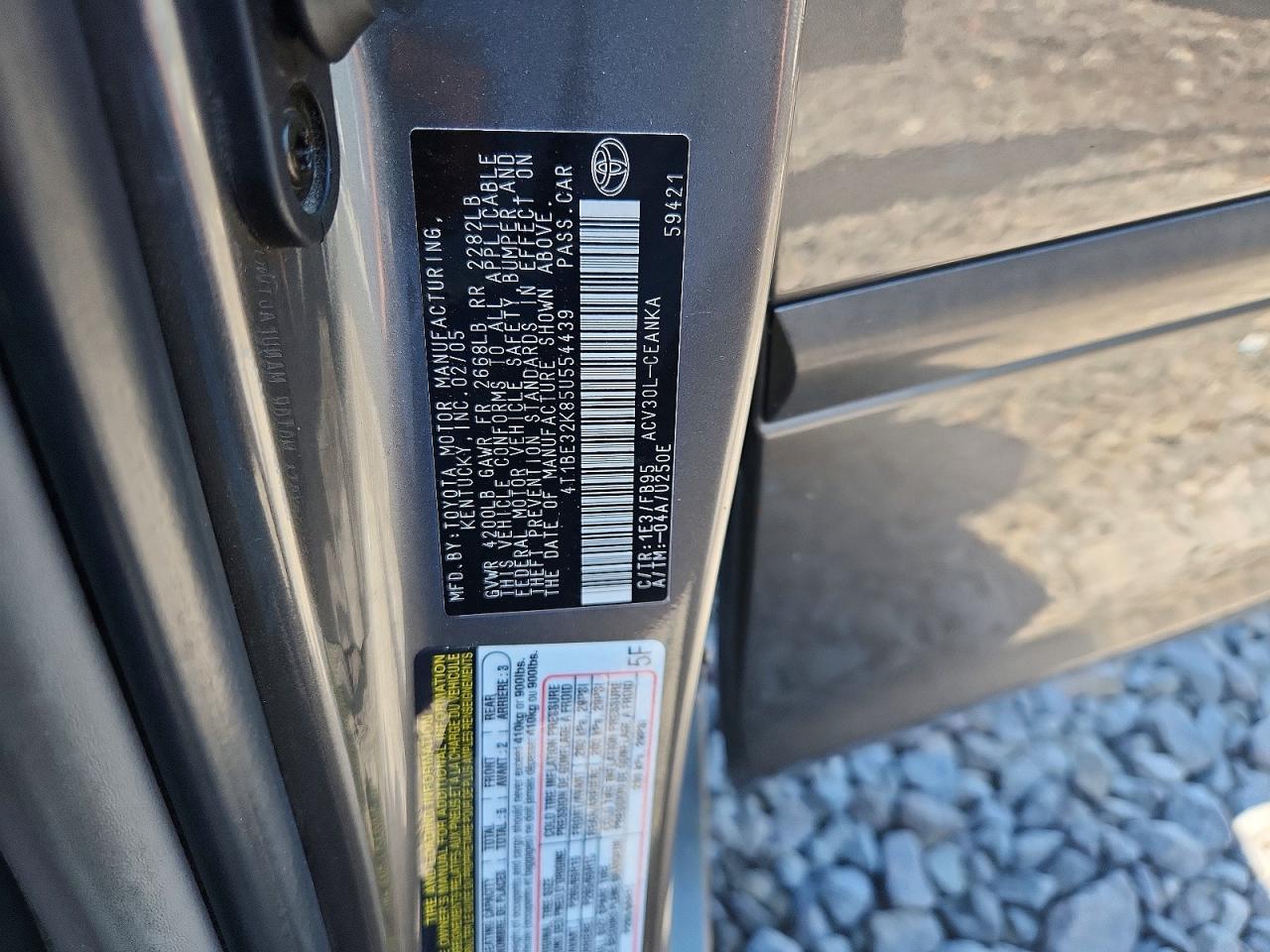 2005 Toyota Camry Le Gray vin: 4T1BE32K85U554439