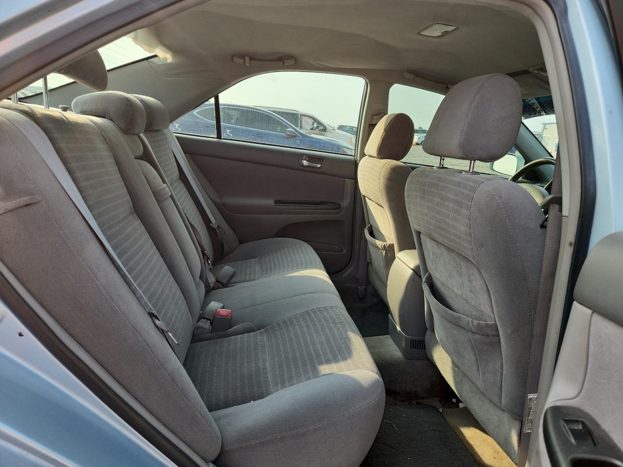 2005 Toyota Camry Le Blue vin: 4T1BE32K85U555669