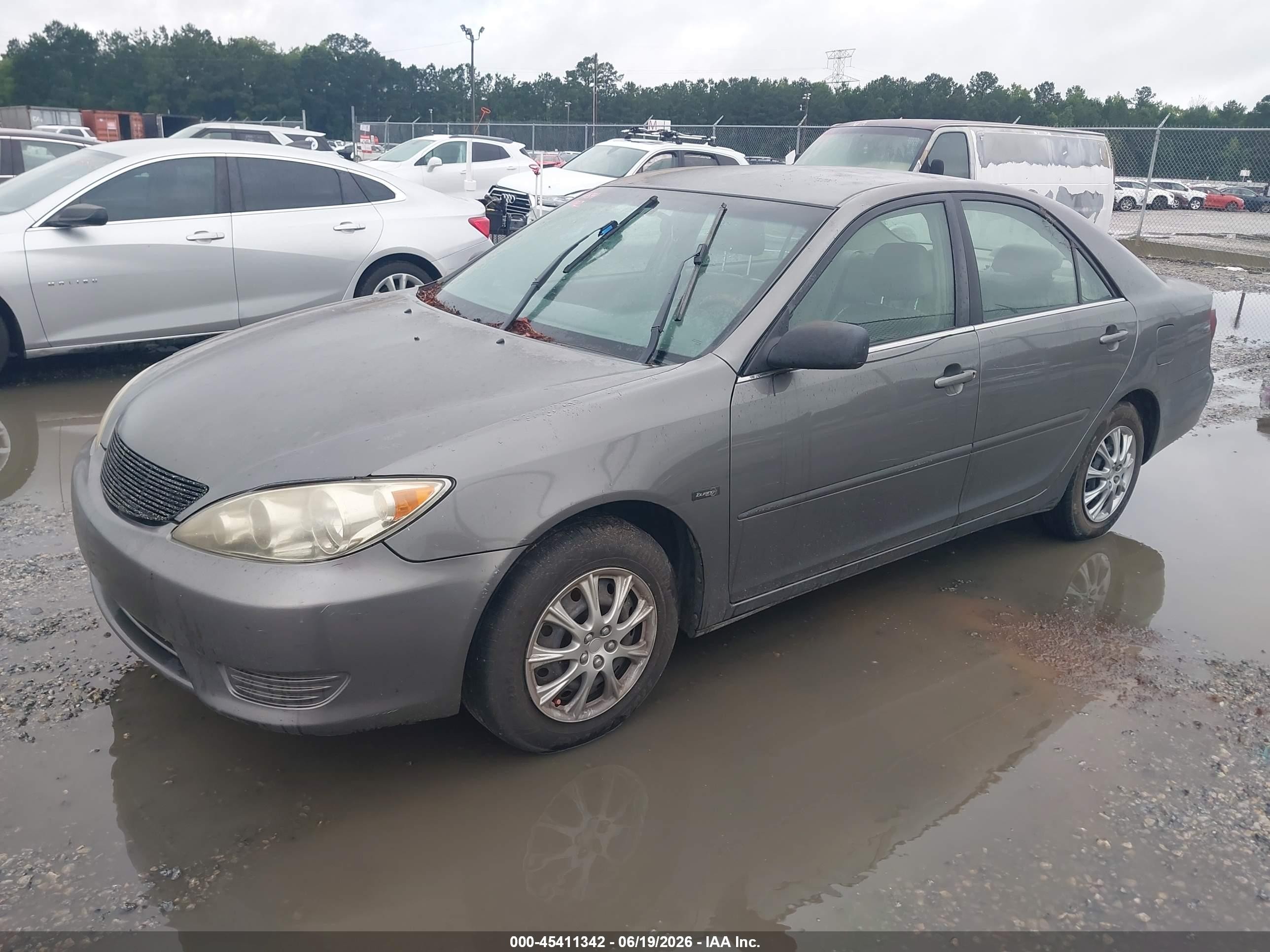 2005 Toyota Camry Std Gray vin: 4T1BE32K85U557535
