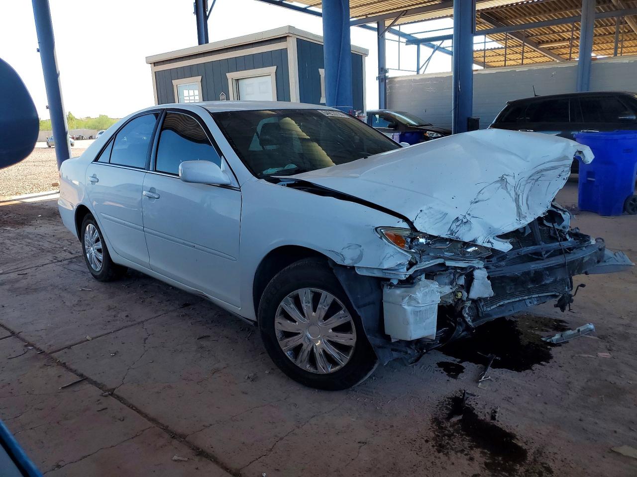 2005 Toyota Camry Le White vin: 4T1BE32K85U558703
