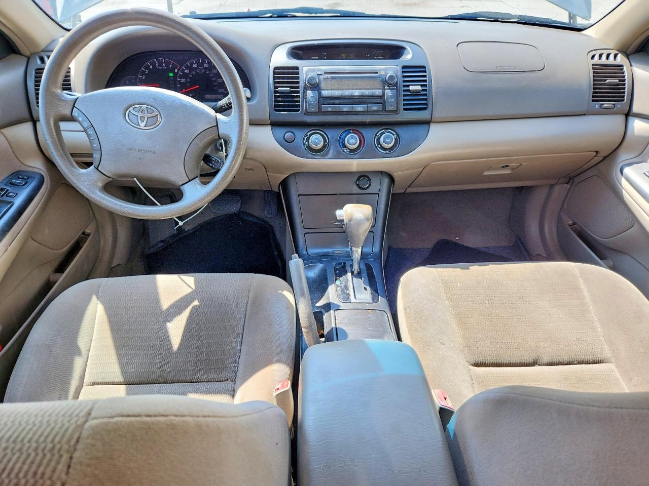 2005 Toyota Camry Le Beige vin: 4T1BE32K85U559124