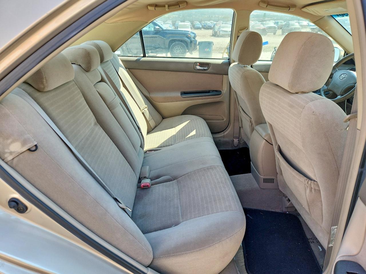 2005 Toyota Camry Le Beige vin: 4T1BE32K85U559124