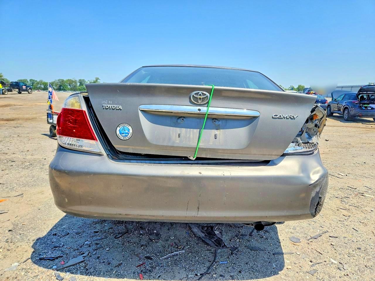2005 Toyota Camry Standard Серый vin: 4T1BE32K85U590308