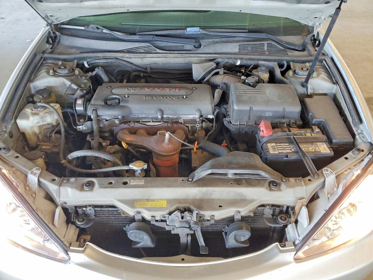 2005 Toyota Camry Le Silver vin: 4T1BE32K85U590695