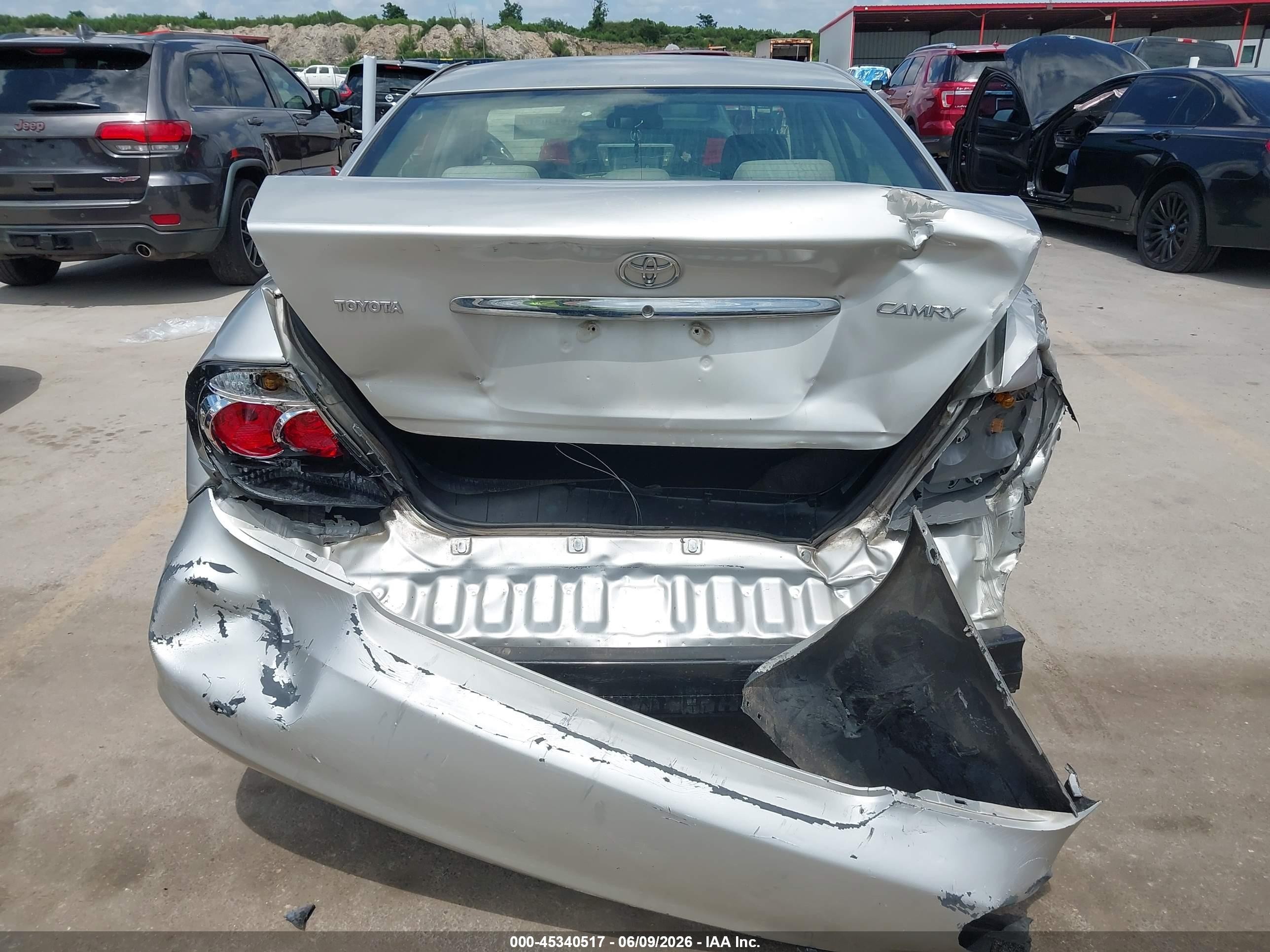 2005 Toyota Camry Std Серебряный vin: 4T1BE32K85U593922