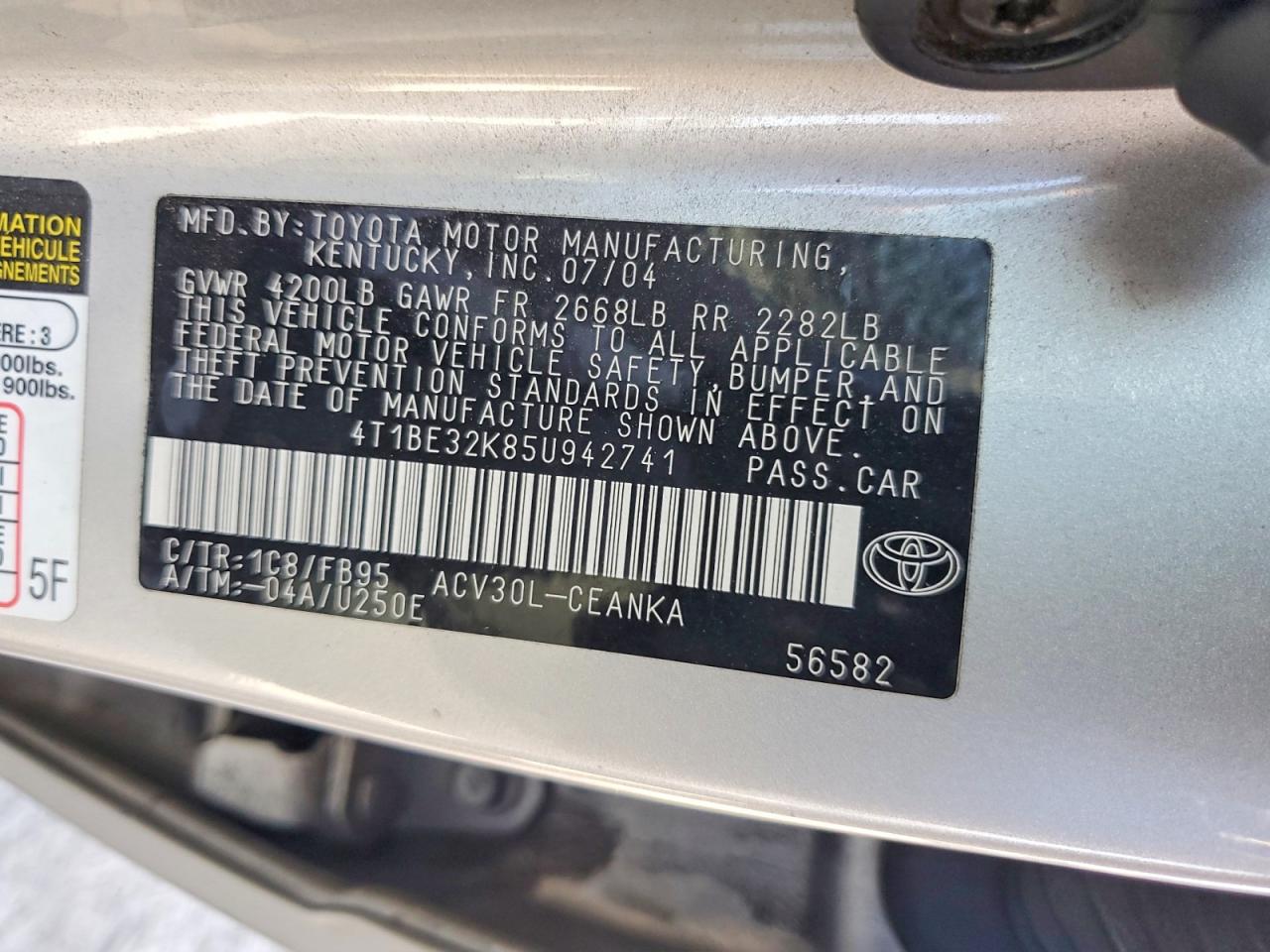 2005 Toyota Camry Le Silver vin: 4T1BE32K85U942741