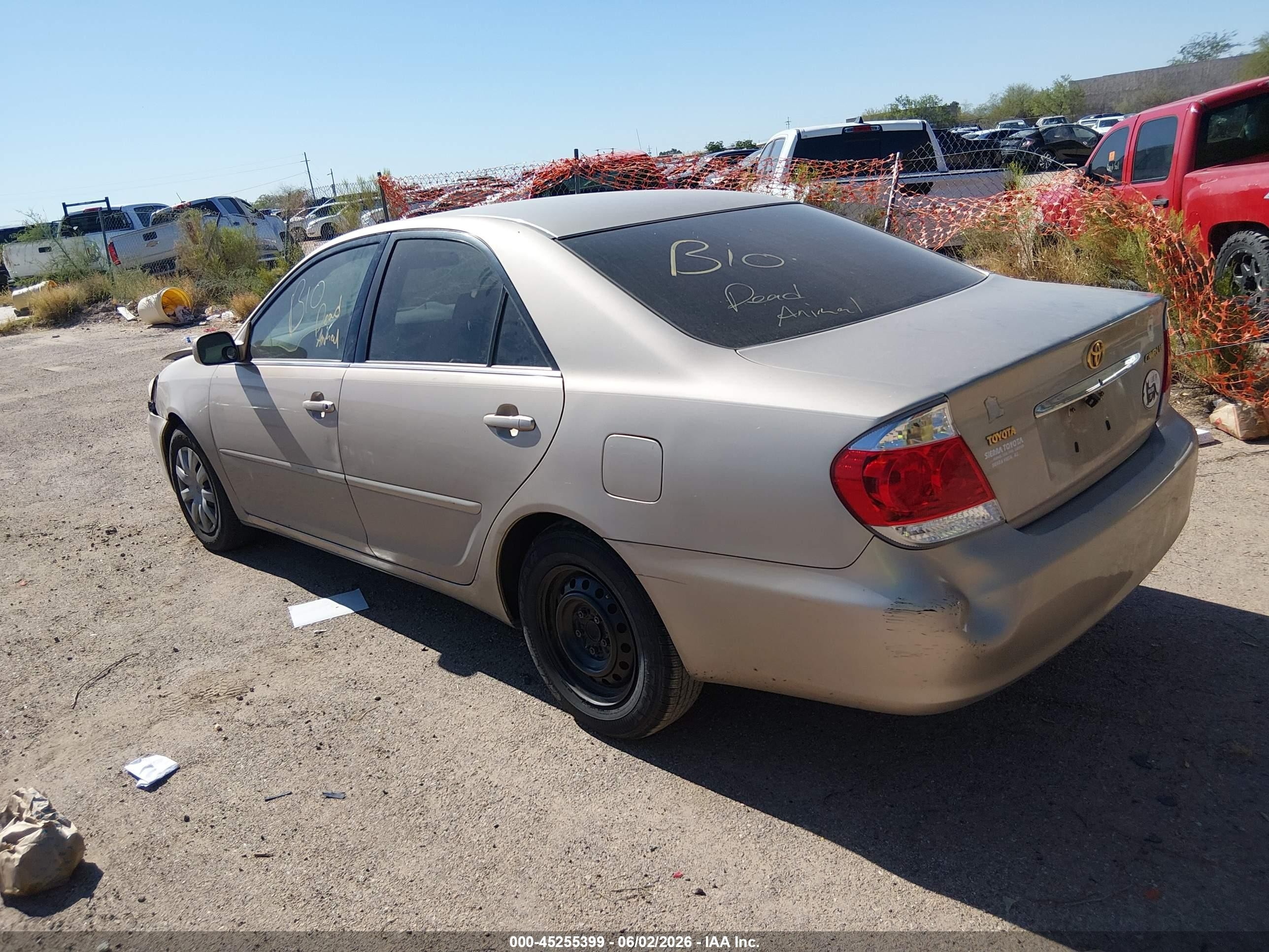 2005 Toyota Camry Le Beige vin: 4T1BE32K85U979322