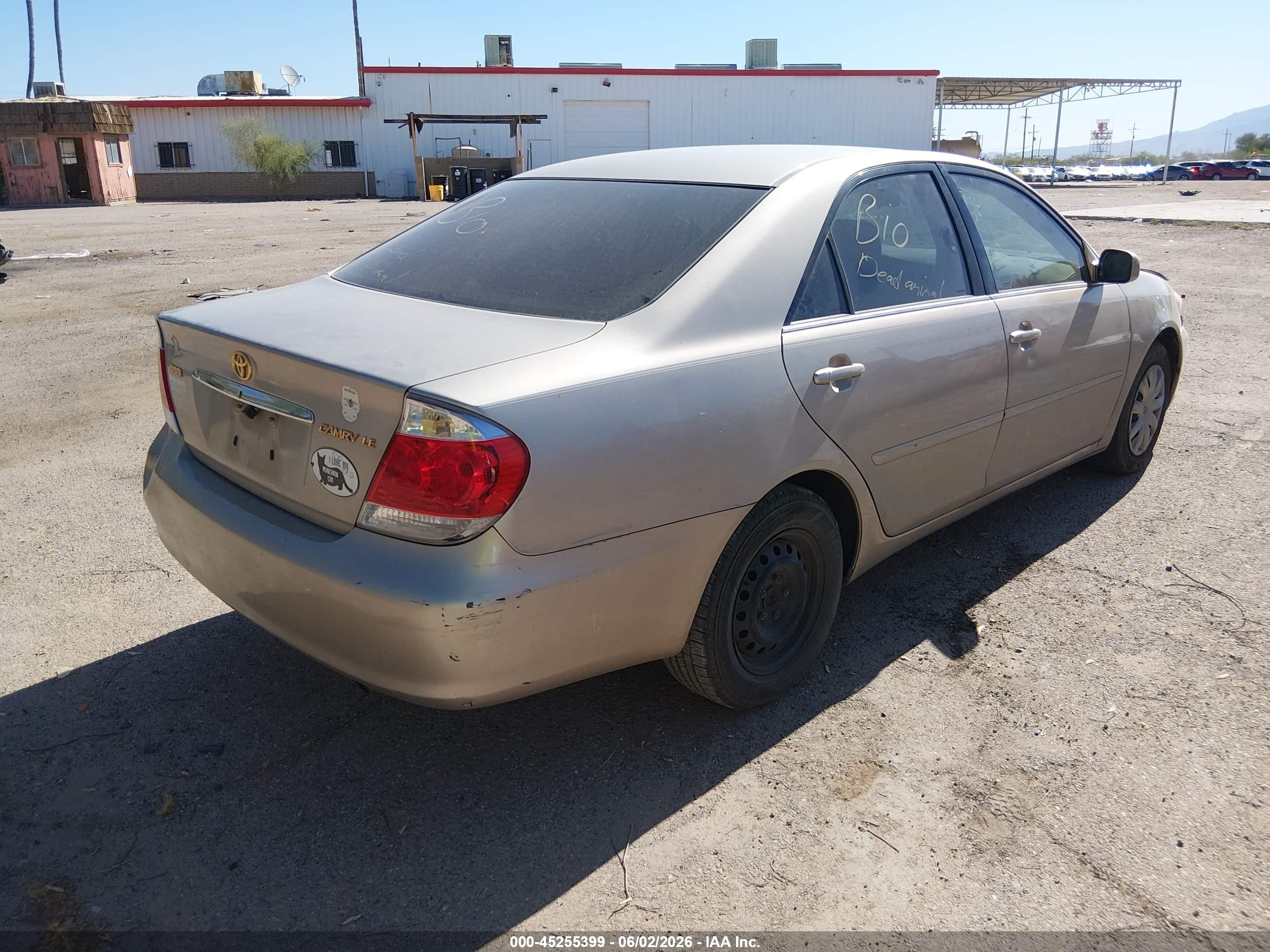2005 Toyota Camry Le Beige vin: 4T1BE32K85U979322