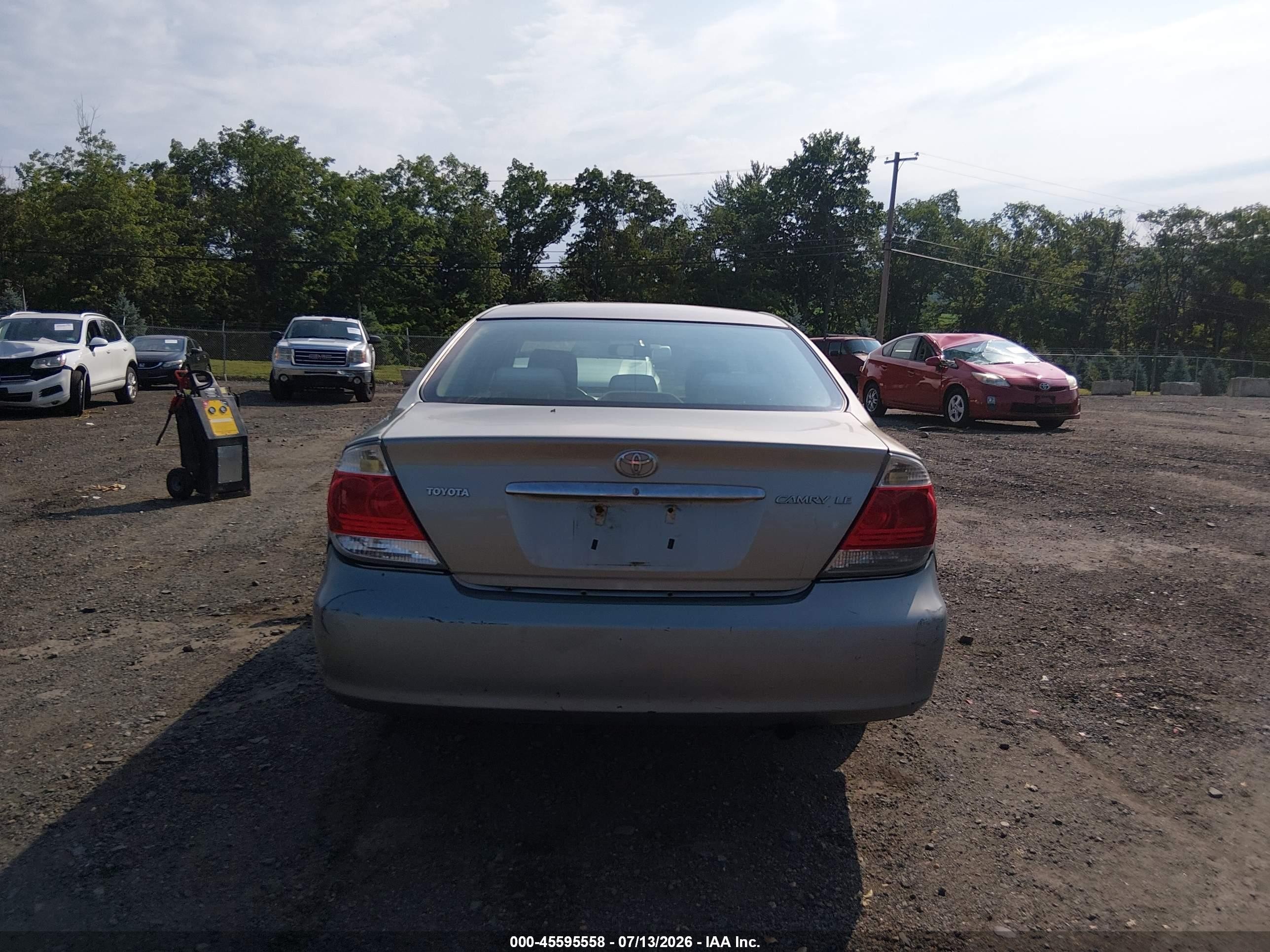 2005 Toyota Camry Le/xle/se Gray vin: 4T1BE32K85U981149
