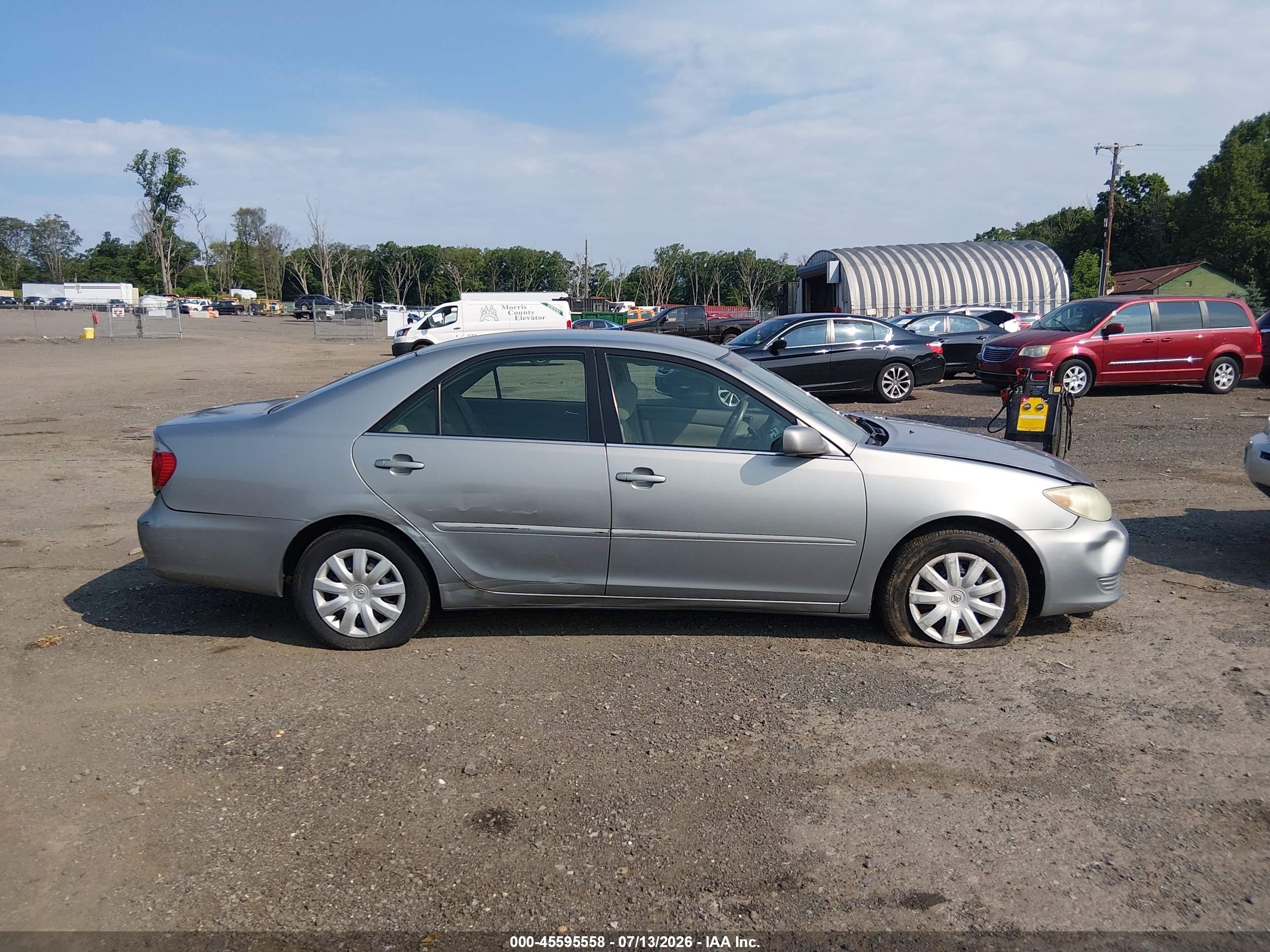 2005 Toyota Camry Le/xle/se Gray vin: 4T1BE32K85U981149